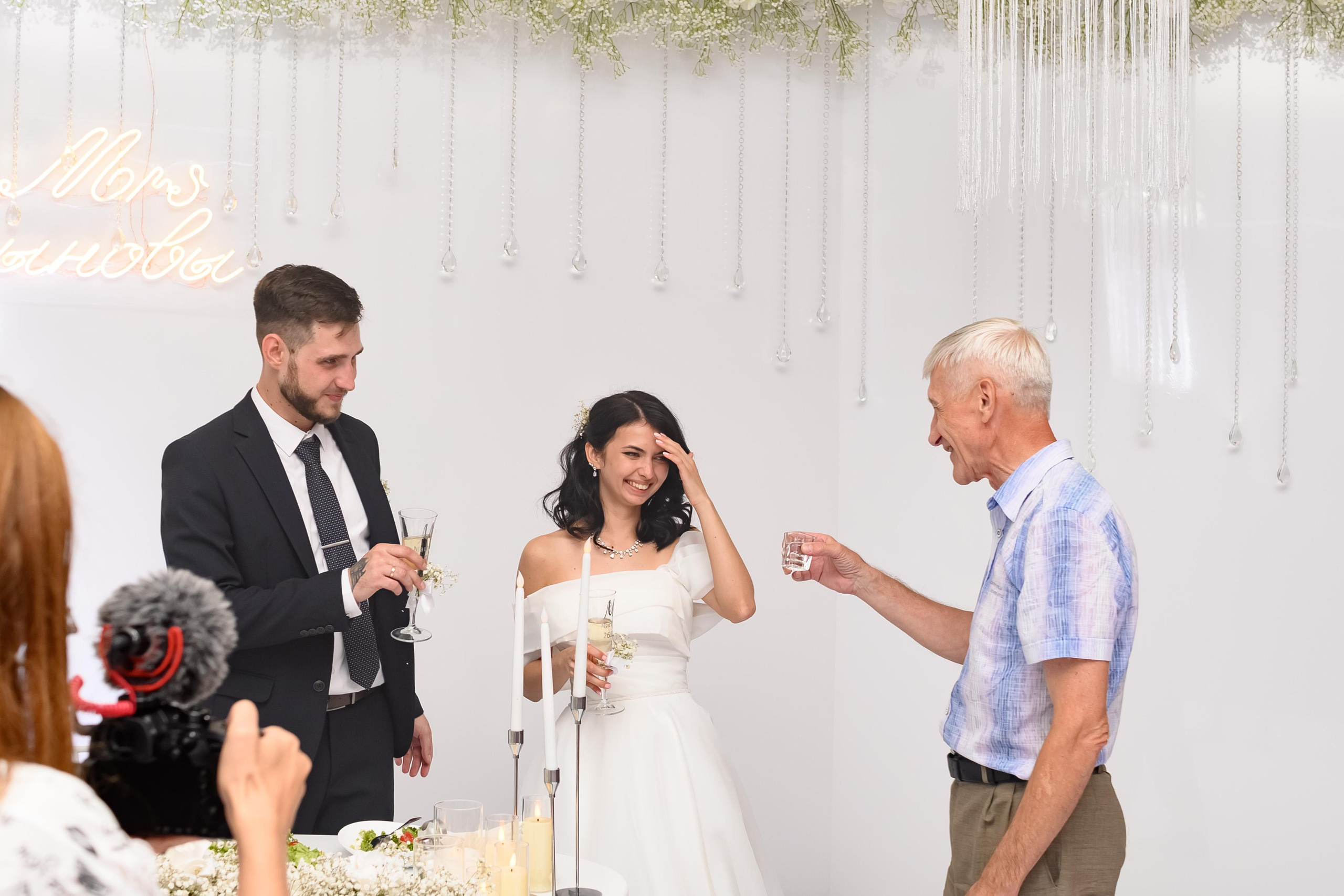 Свадьба, полный день. Юлия Басня семейный и свадебный фотограф в Донецке