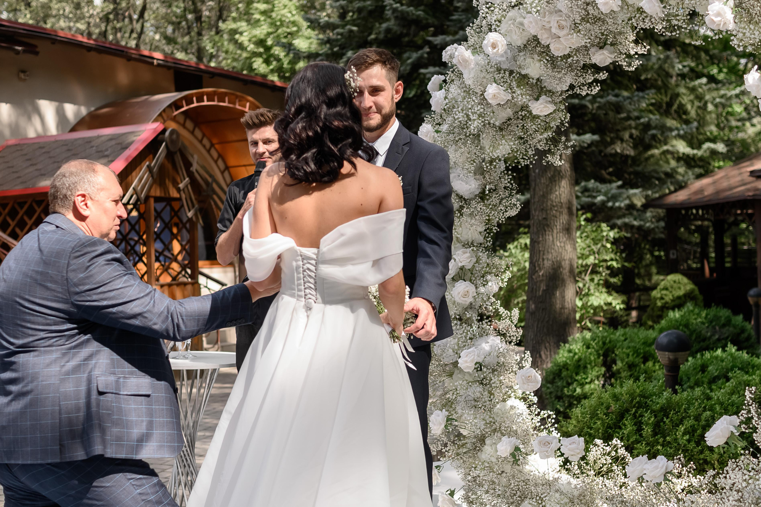 Свадьба, полный день. Юлия Басня семейный и свадебный фотограф в Донецке