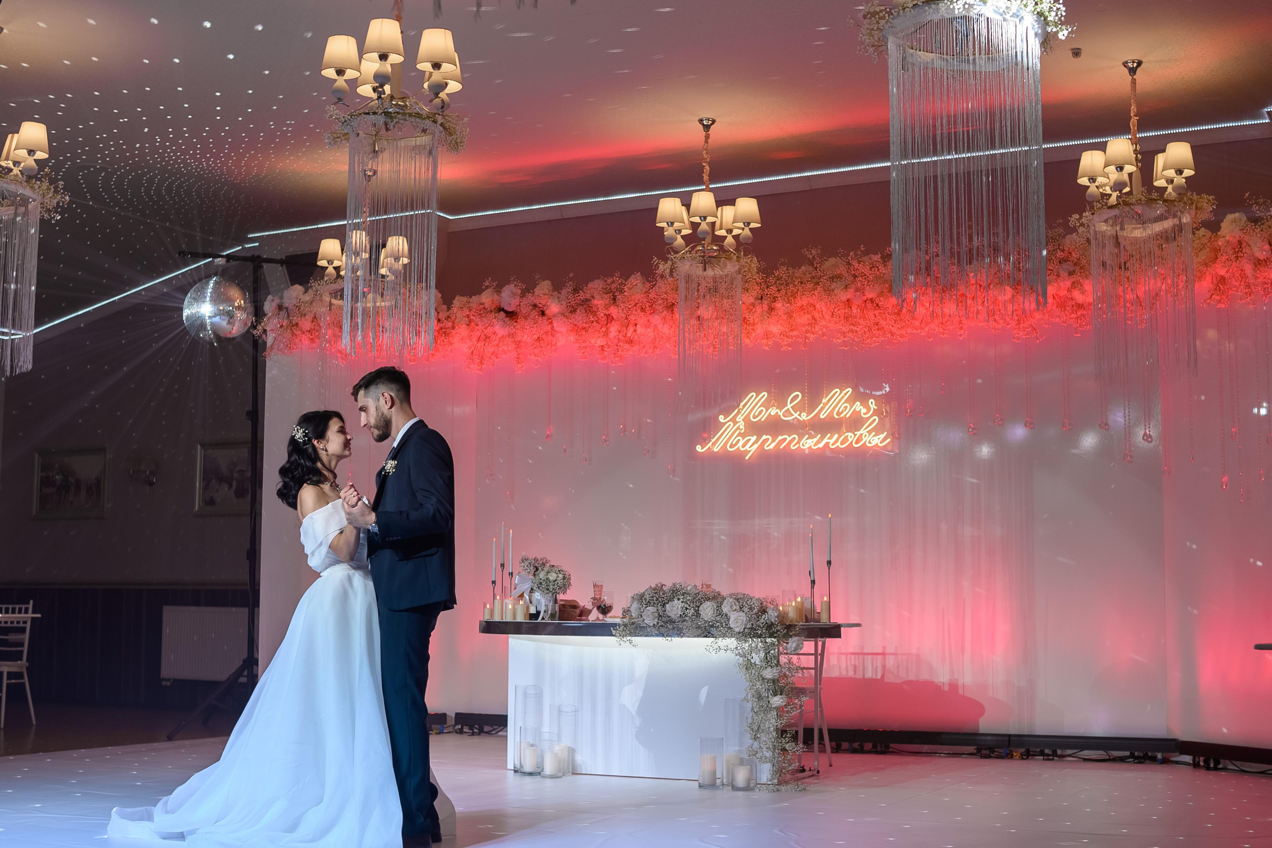 Свадьба, полный день. Юлия Басня семейный и свадебный фотограф в Донецке