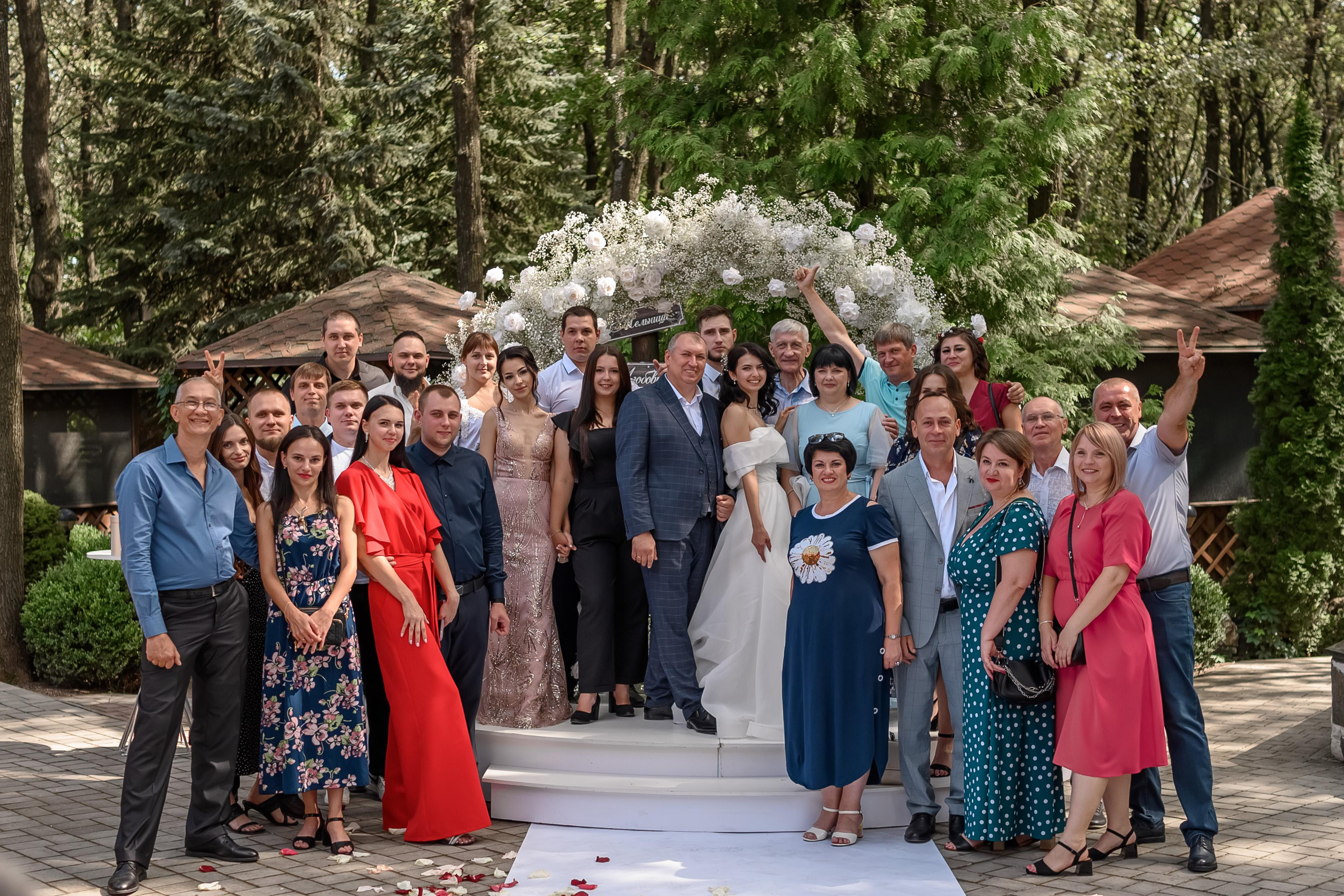 Свадьба, полный день. Юлия Басня семейный и свадебный фотограф в Донецке