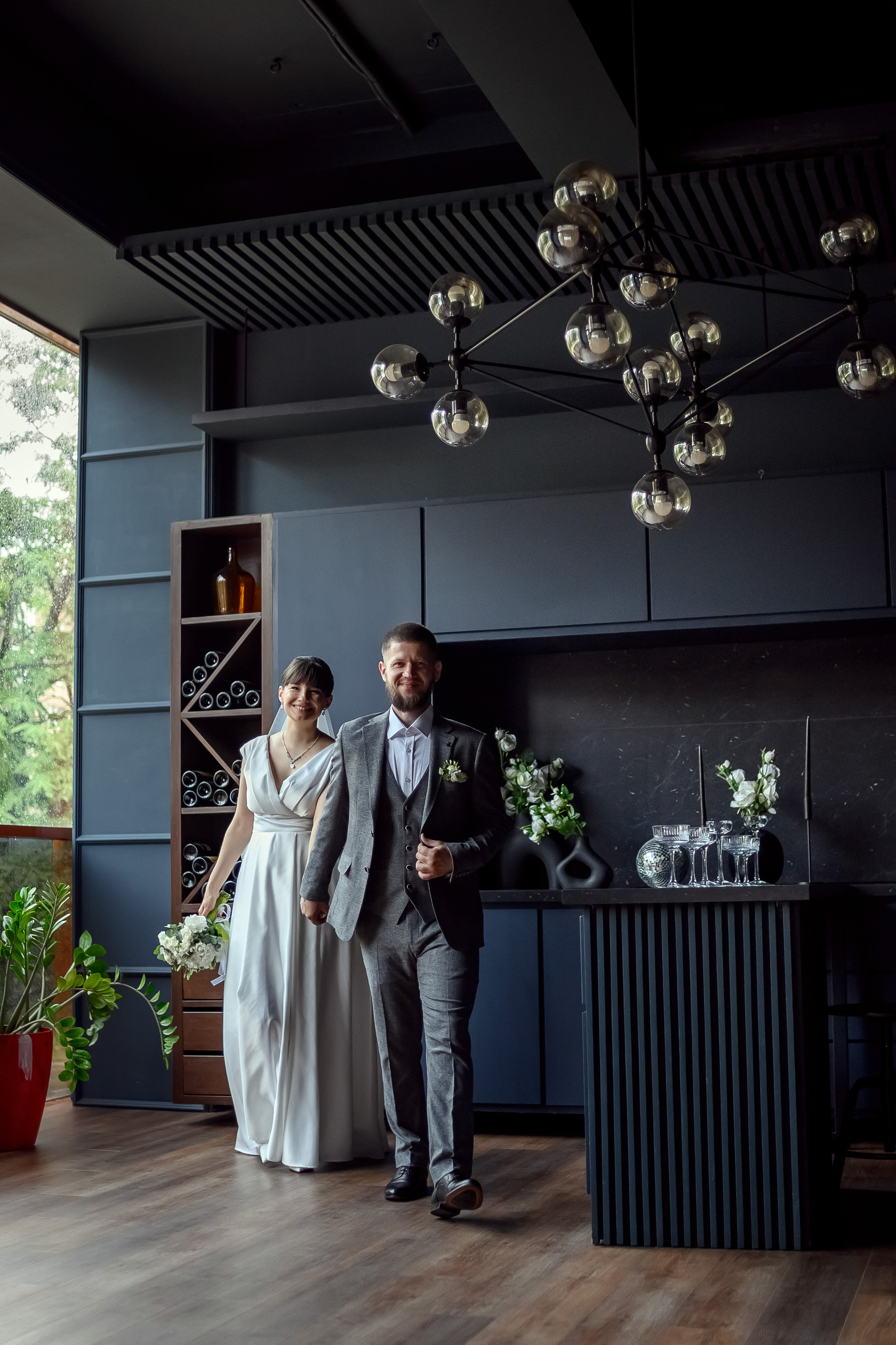 Юрий и Евгения. Юлия Басня семейный и свадебный фотограф в Донецке