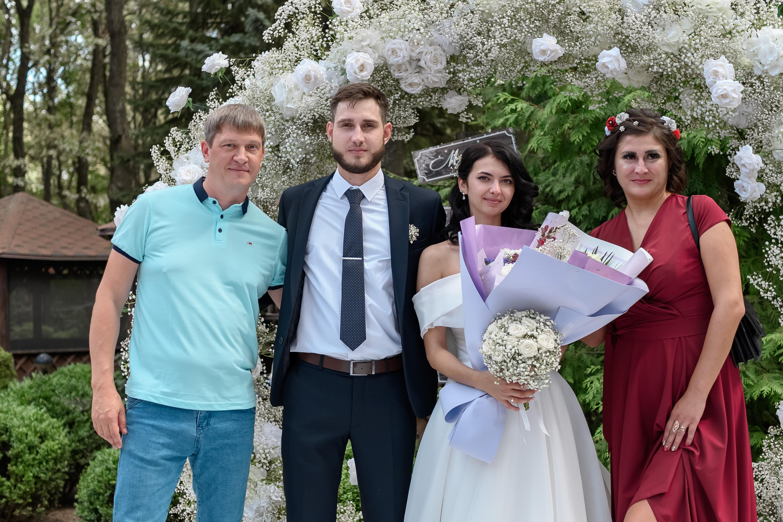 Свадьба, полный день. Юлия Басня семейный и свадебный фотограф в Донецке