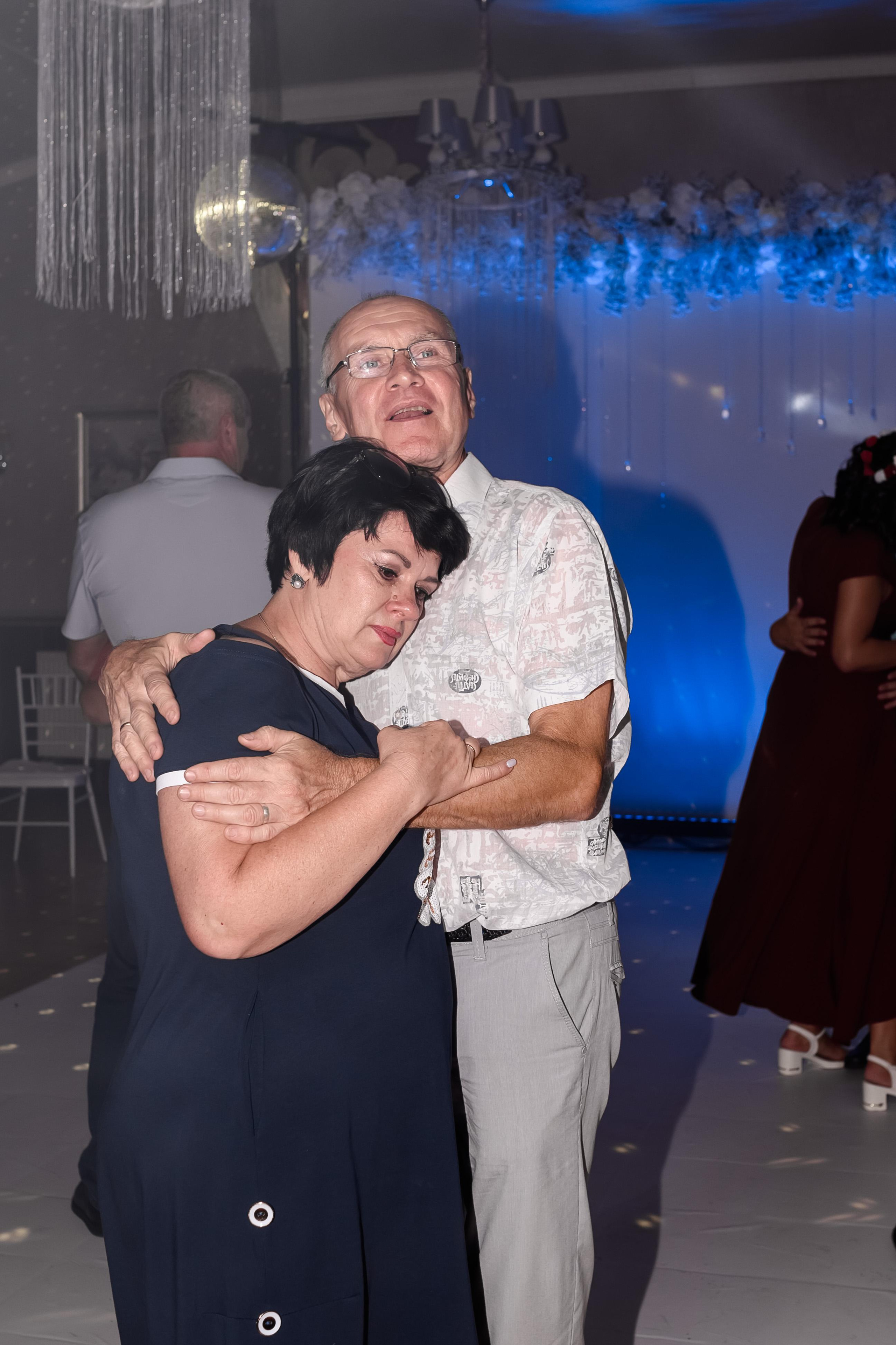 Свадьба, полный день. Юлия Басня семейный и свадебный фотограф в Донецке