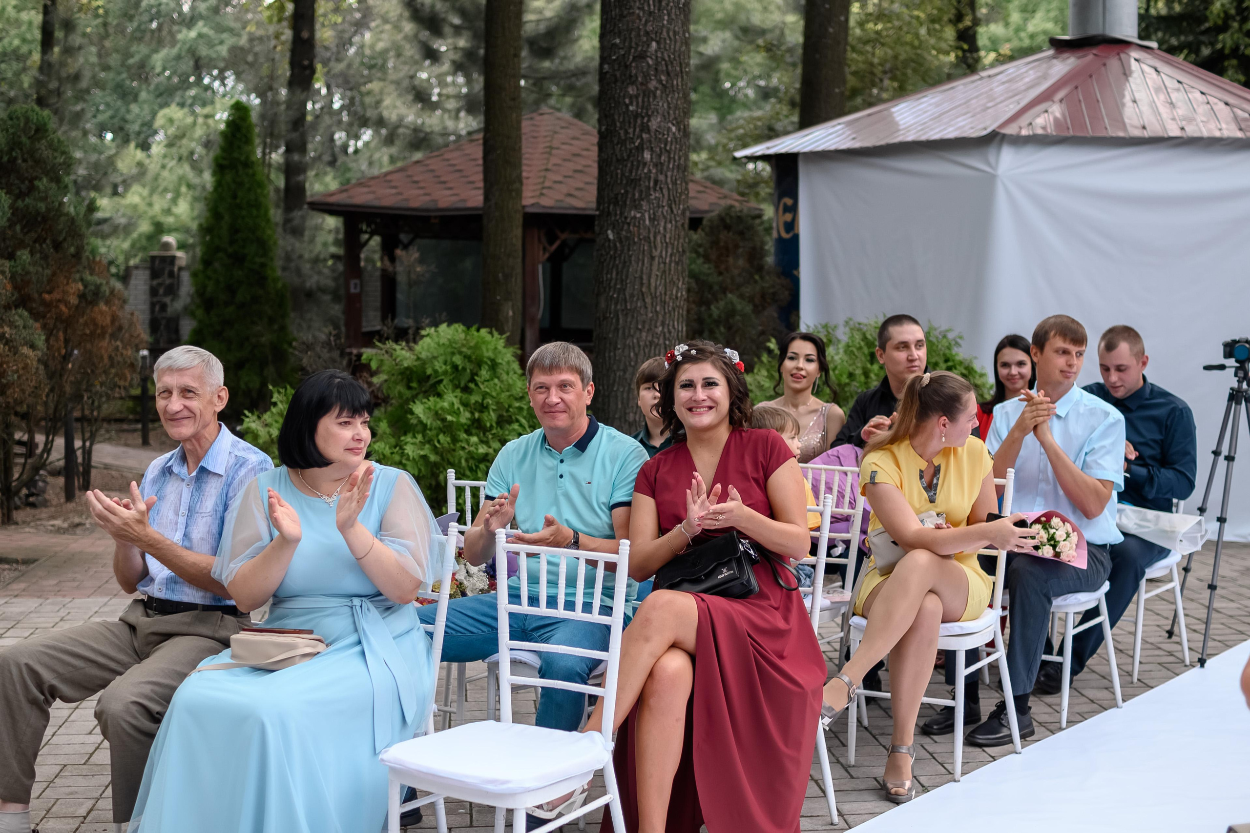 Свадьба, полный день. Юлия Басня семейный и свадебный фотограф в Донецке