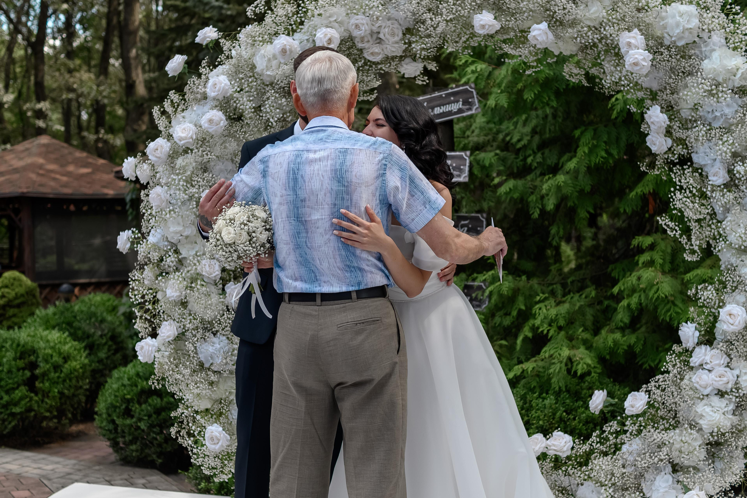Свадьба, полный день. Юлия Басня семейный и свадебный фотограф в Донецке