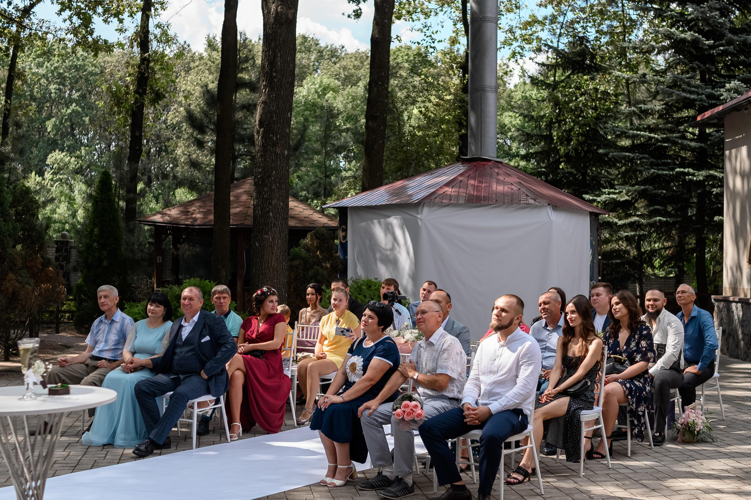 Свадьба, полный день. Юлия Басня семейный и свадебный фотограф в Донецке