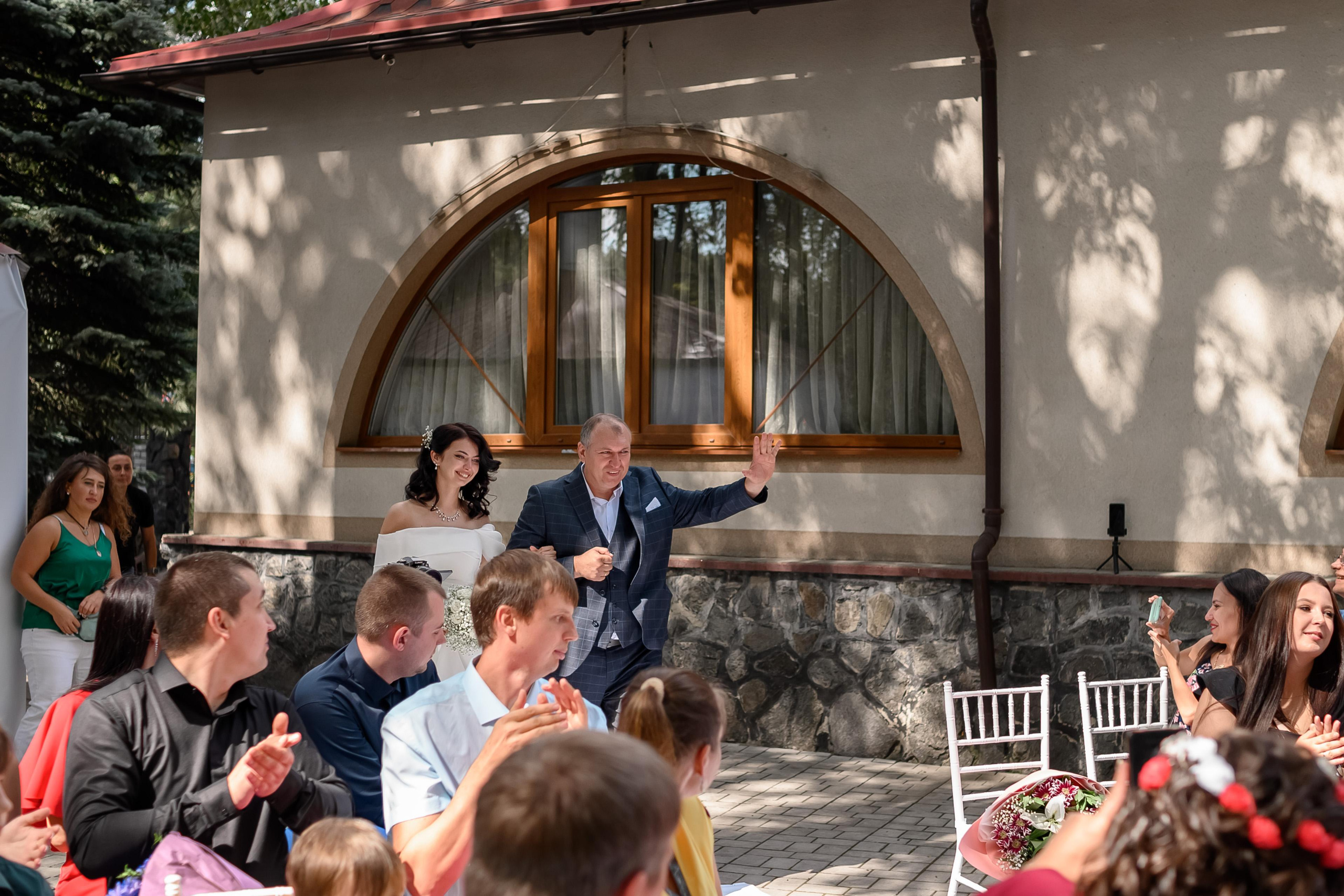 Свадьба, полный день. Юлия Басня семейный и свадебный фотограф в Донецке