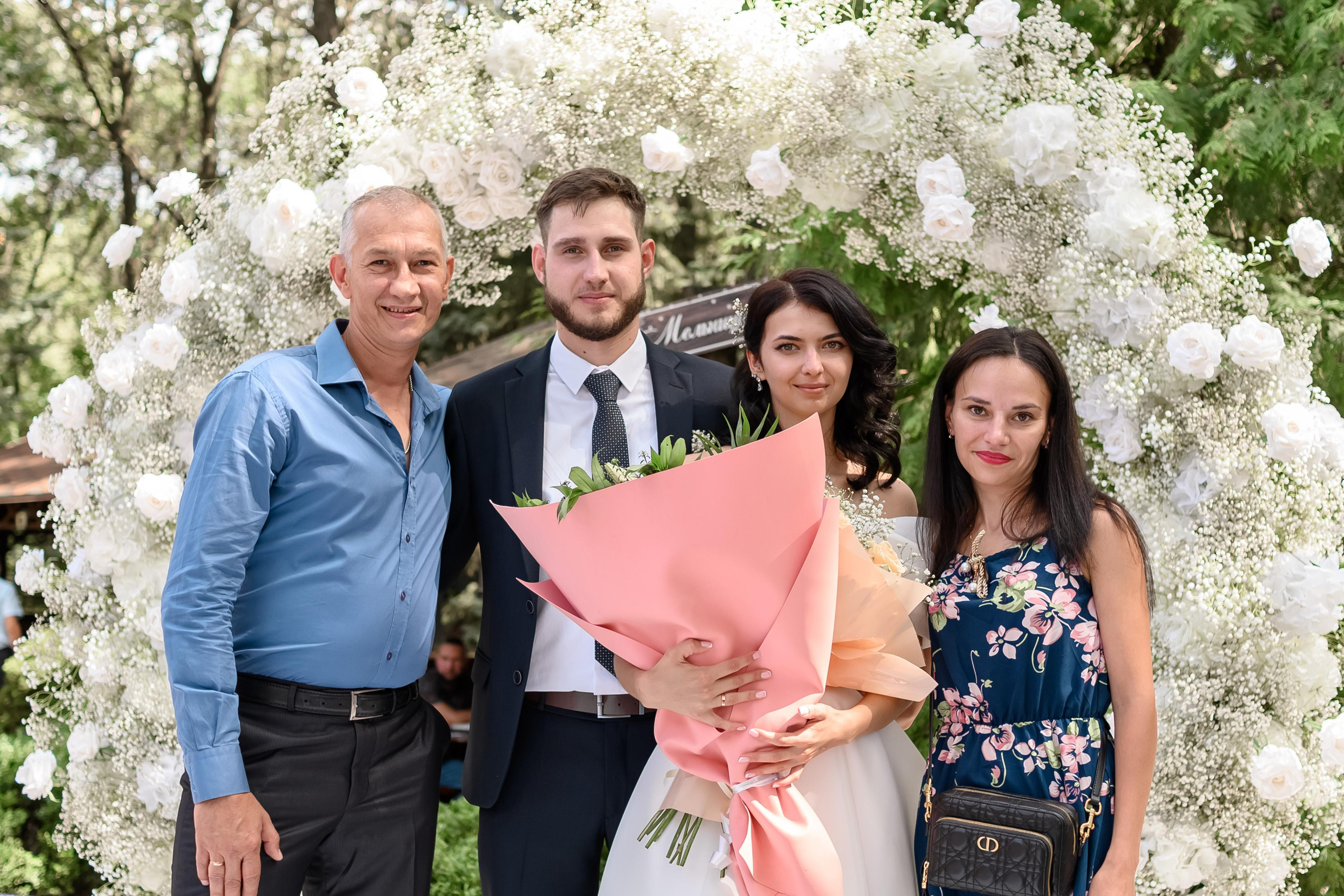 Свадьба, полный день. Юлия Басня семейный и свадебный фотограф в Донецке