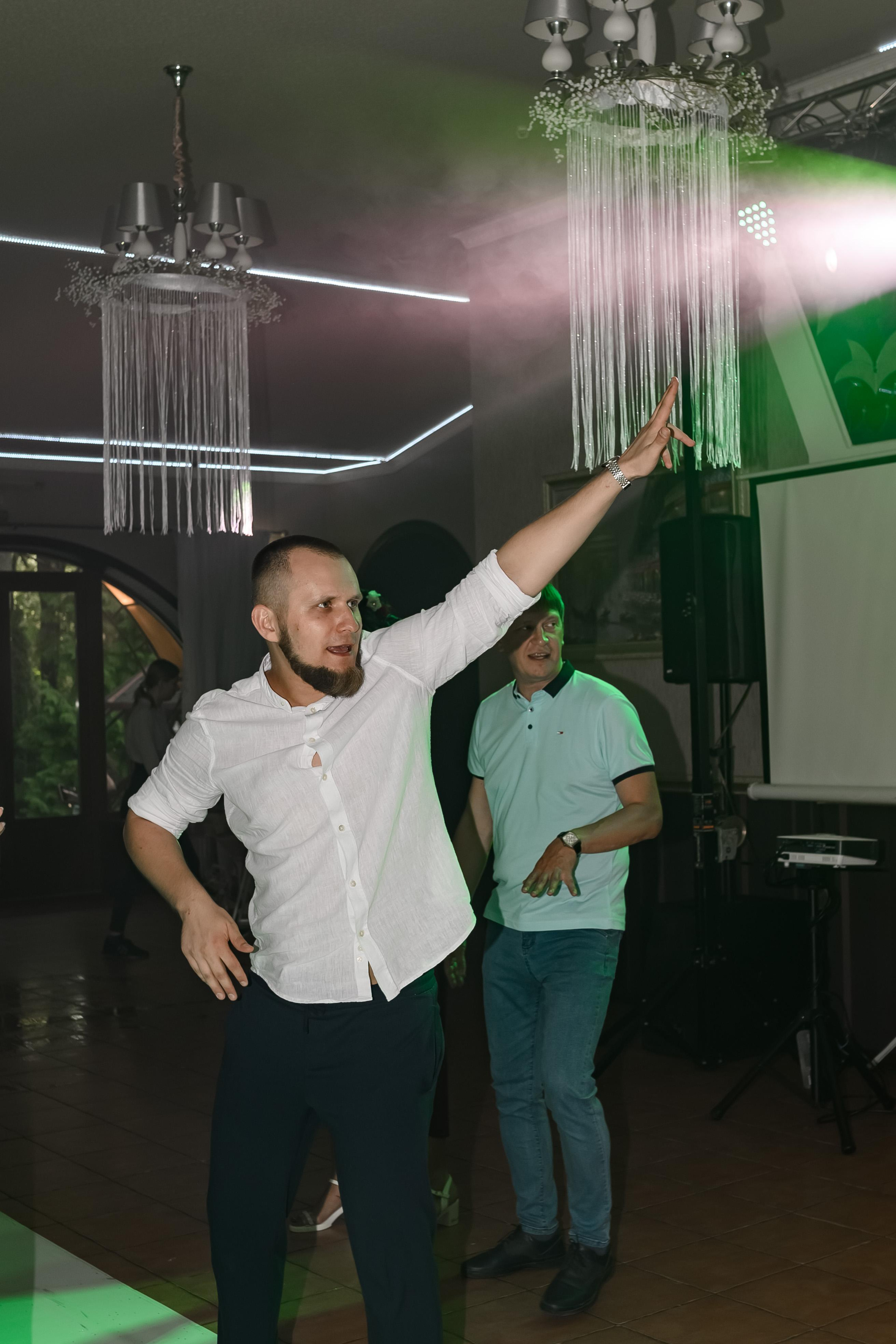 Свадьба, полный день. Юлия Басня семейный и свадебный фотограф в Донецке