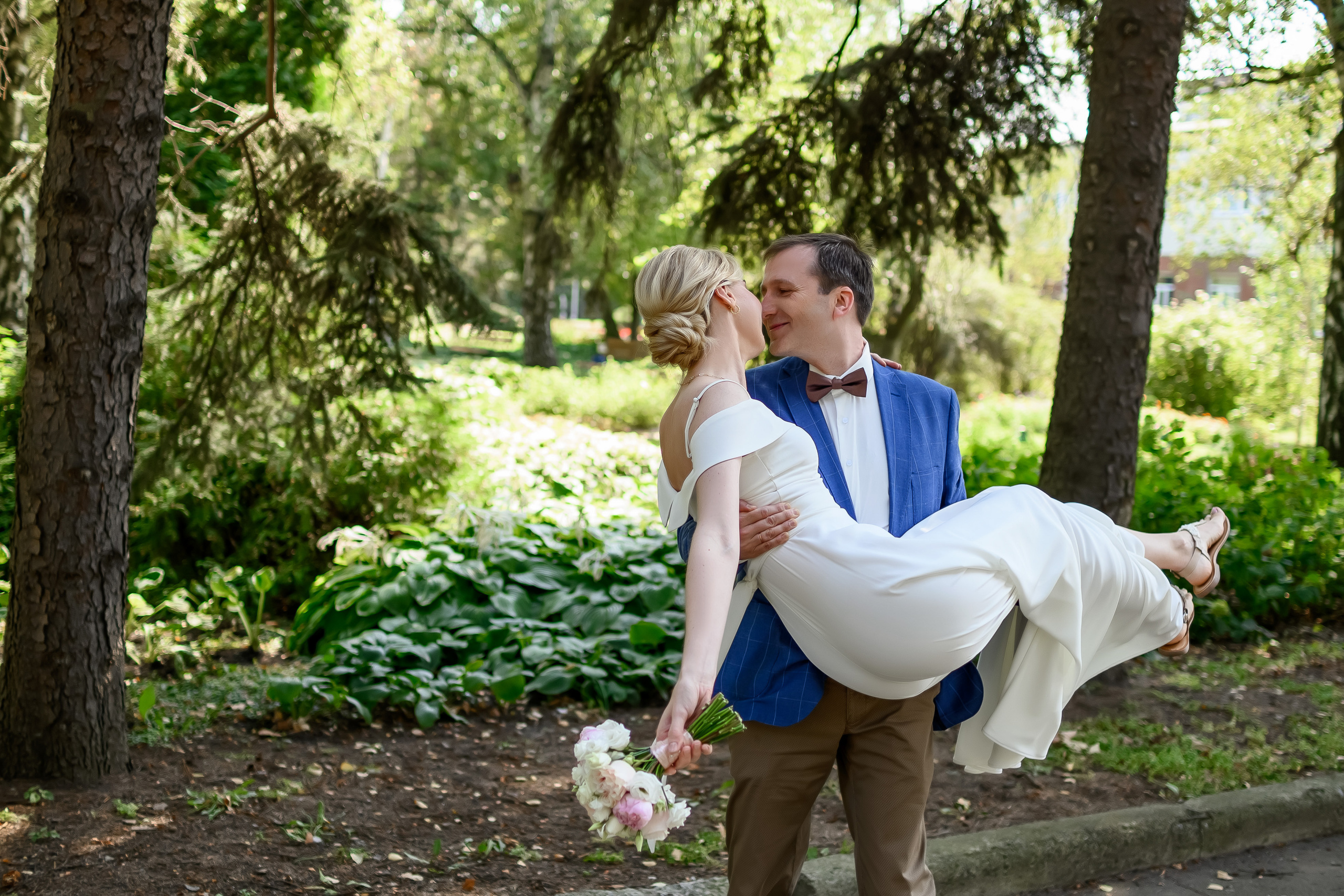 Свадьба 02,09,2023. Юлия Басня семейный и свадебный фотограф в Донецке