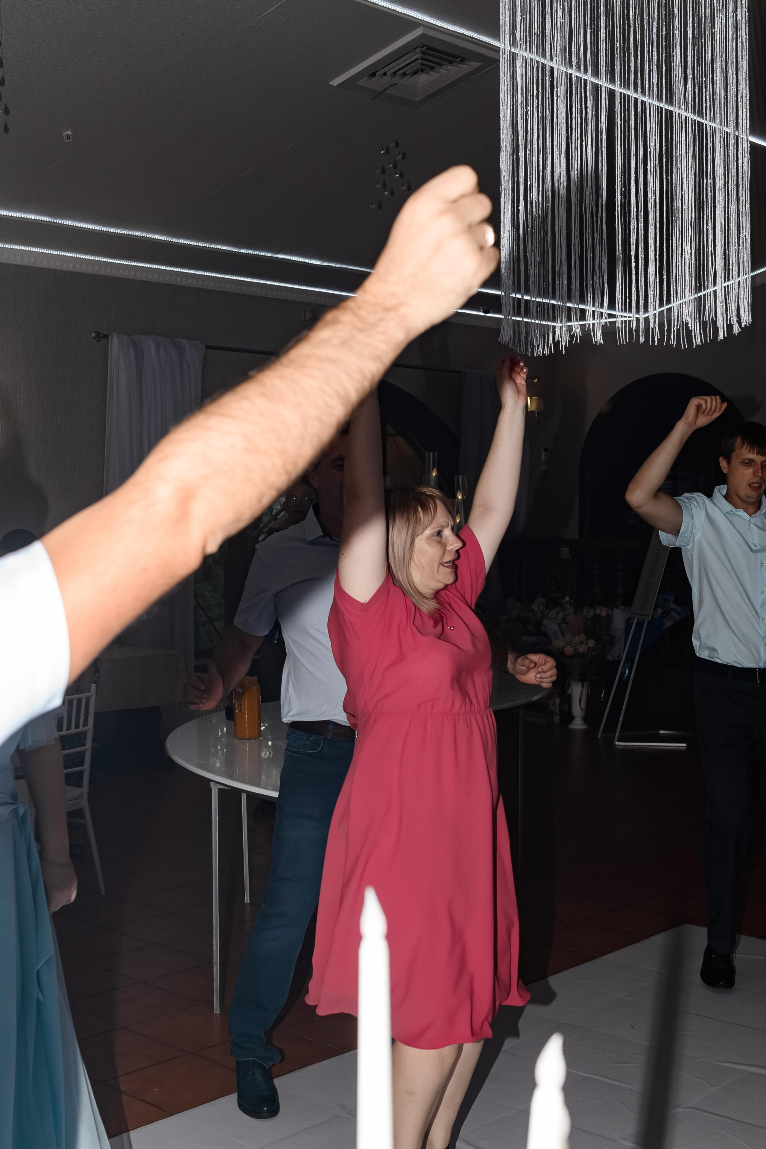 Свадьба, полный день. Юлия Басня семейный и свадебный фотограф в Донецке