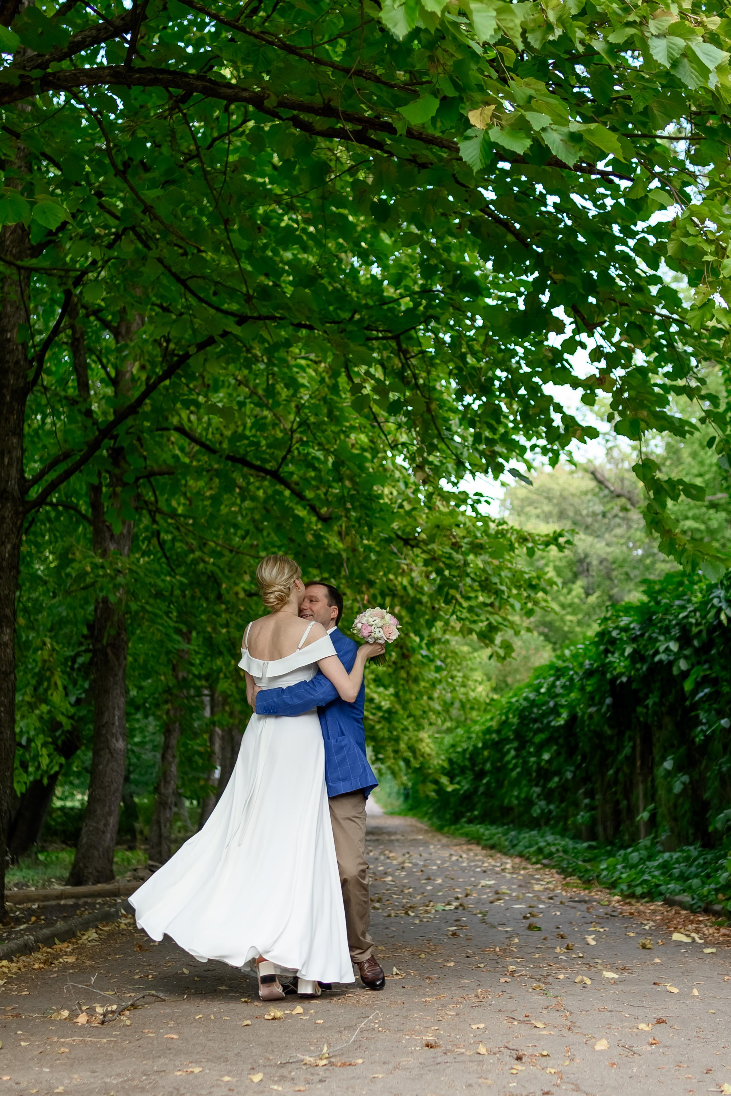 Свадьба 02,09,2023. Юлия Басня семейный и свадебный фотограф в Донецке