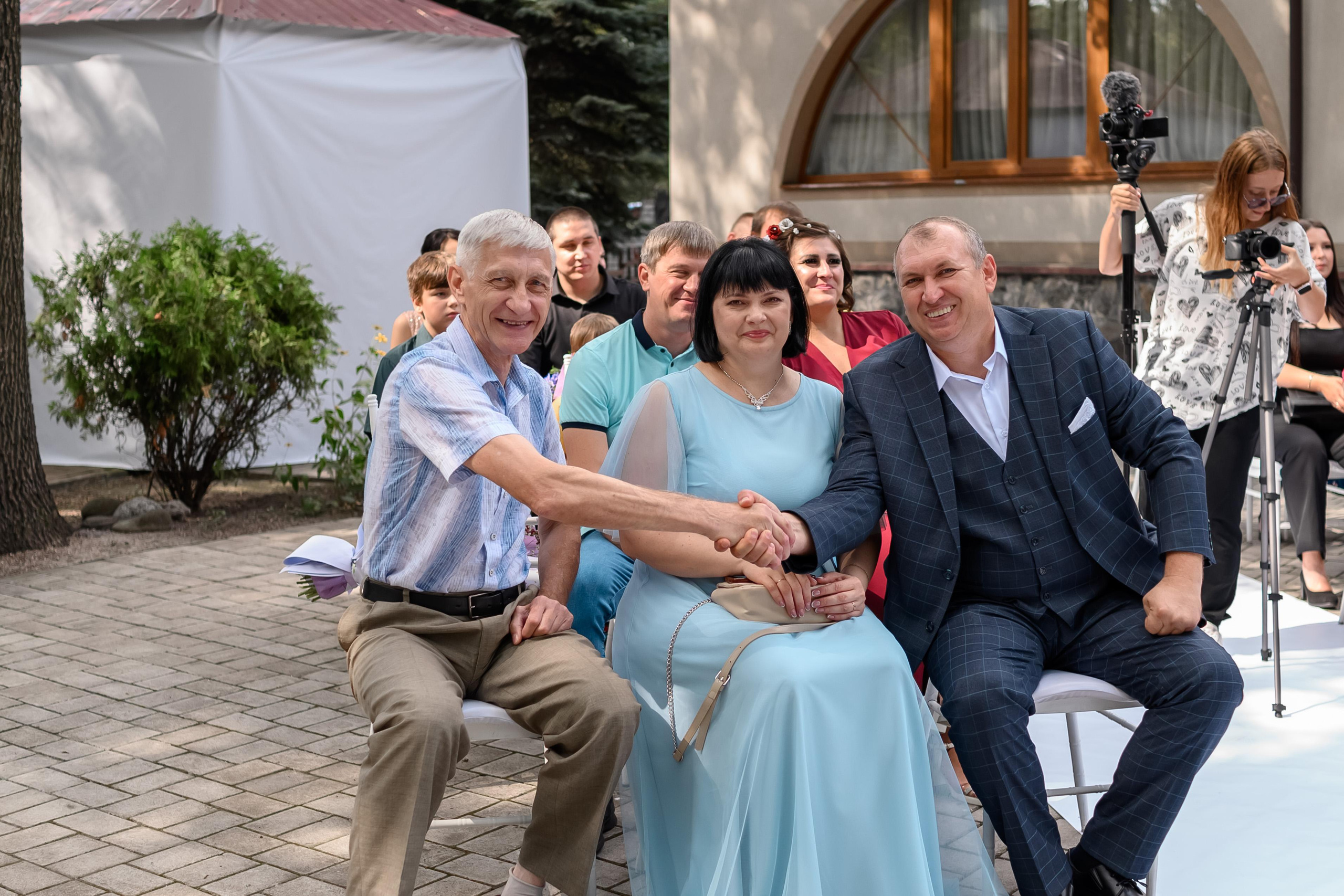 Свадьба, полный день. Юлия Басня семейный и свадебный фотограф в Донецке