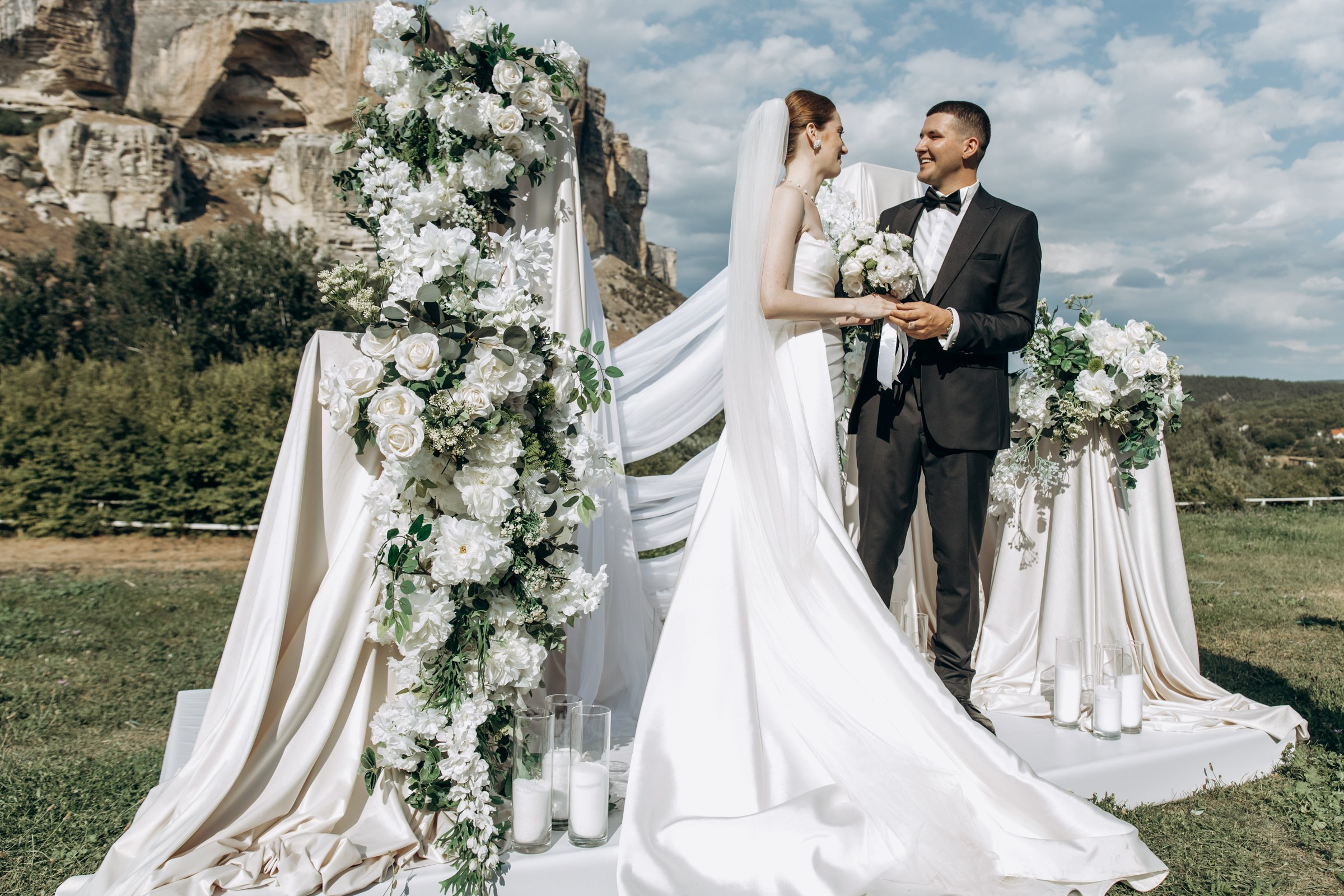 Ангелина и Андрей. Свадебная серия. Фотограф в Крыму — Федор зайцев. Свадебная, семейная и портретная съёмка. Фотографии для контента, для бизнеса. Корпоративная съёмка