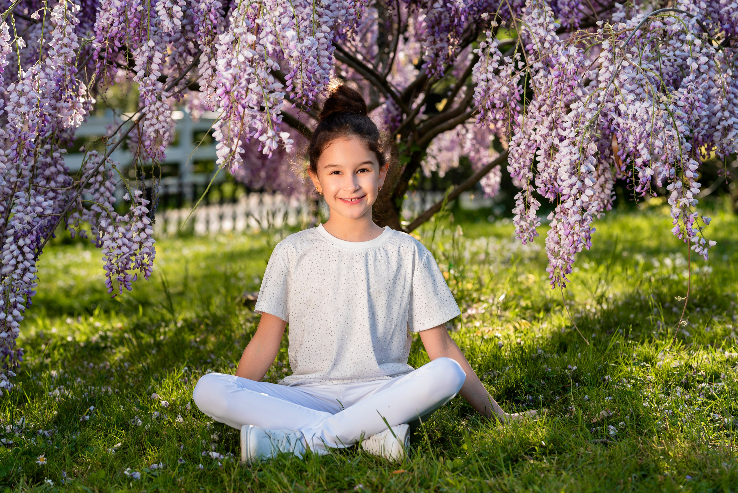 девочки,глициния, фотошоп, искусственный интелект, Дендрарий, Сочи, локация