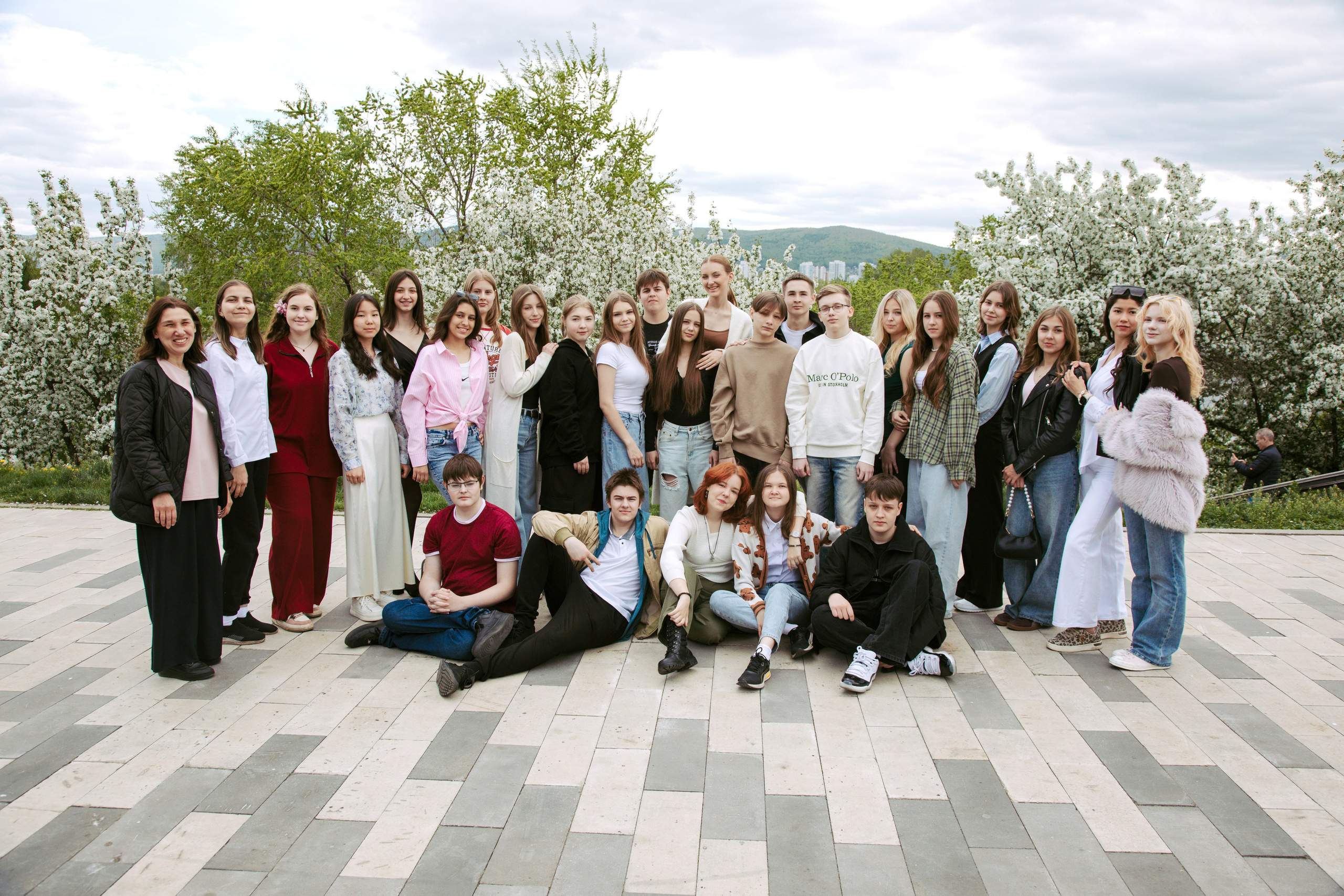 Выпускные альбомы в Красноярске. Студия Колибри