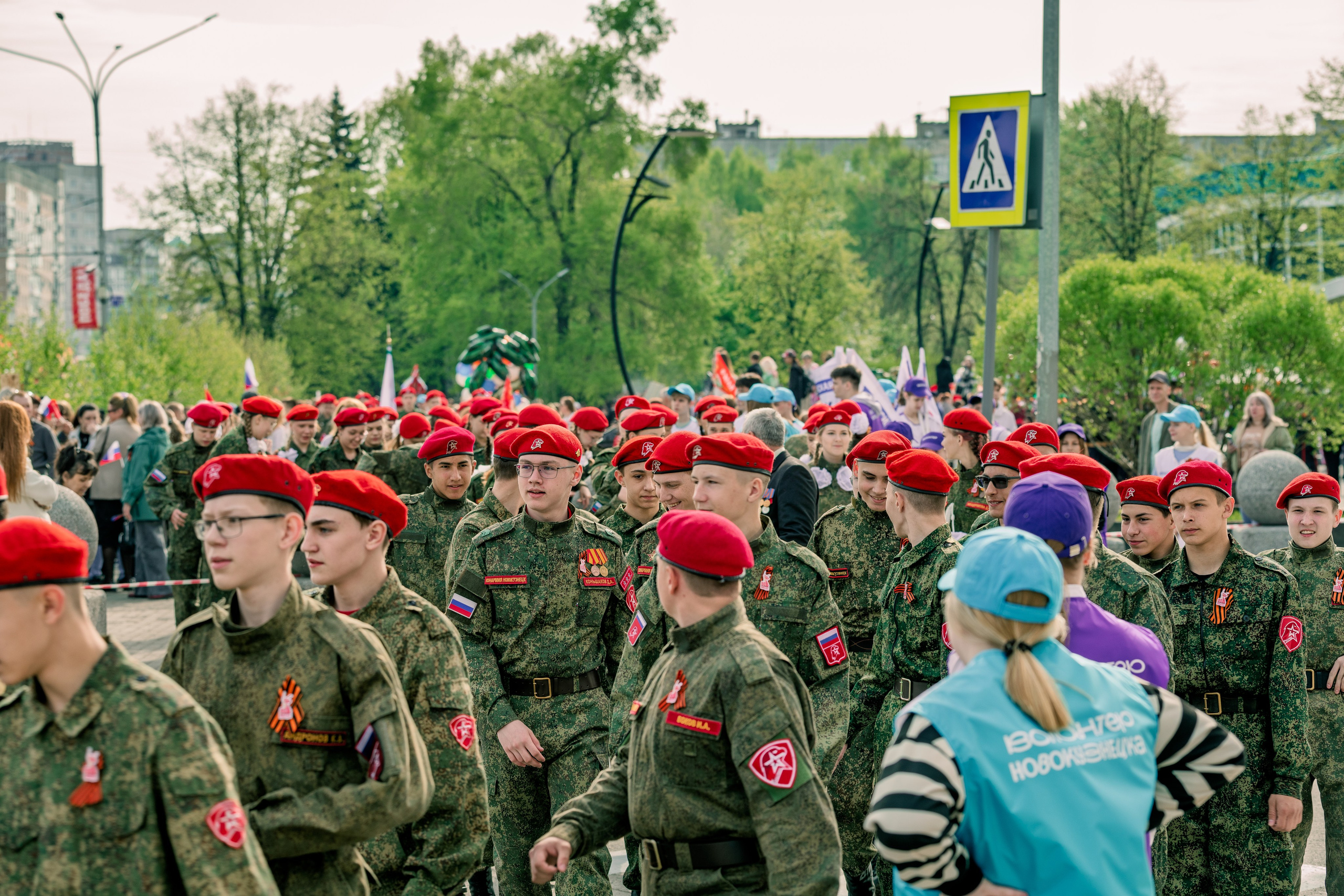 День Победы в Новокузнецке, 2025 год. Антон Непочатых — Большой мужской фотограф