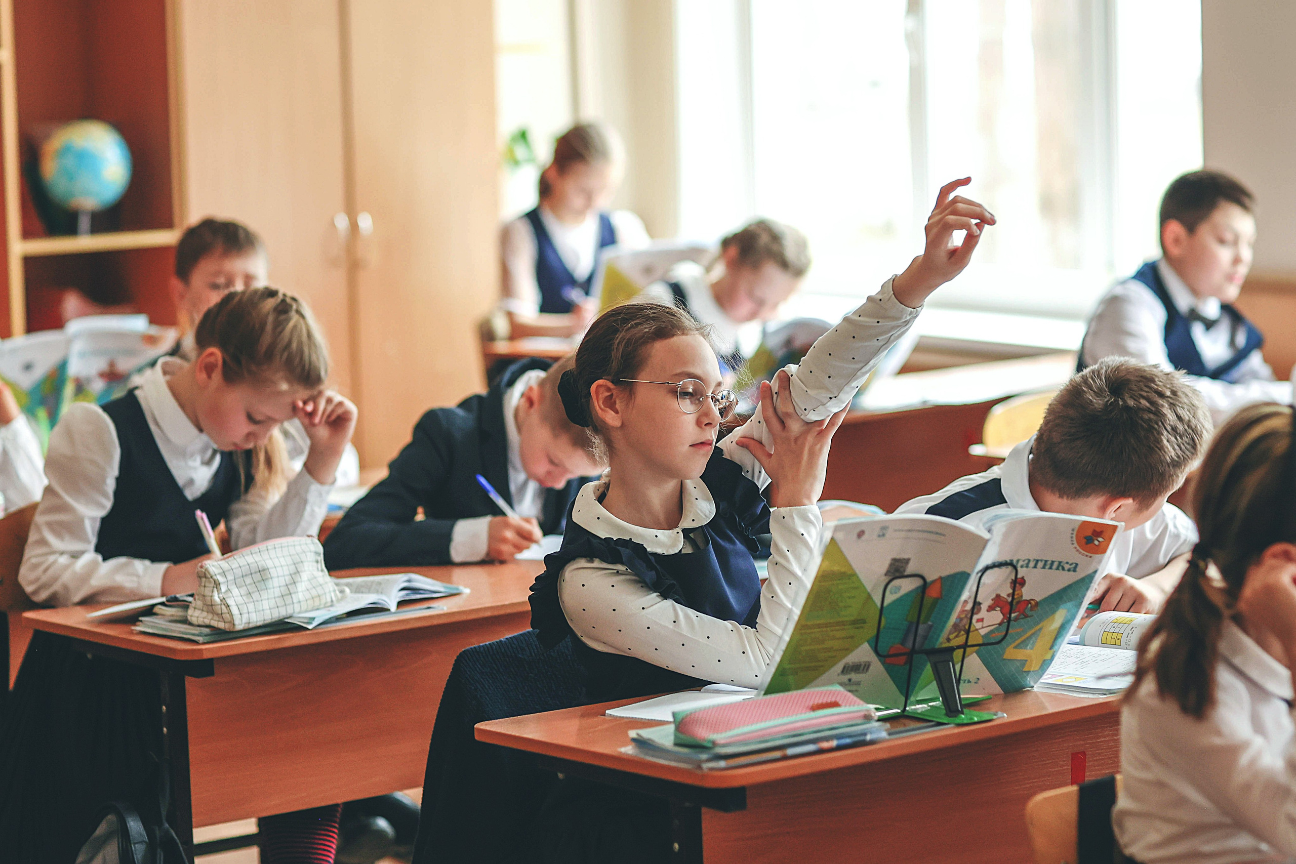 Выпускные школьные альбомы в Иркутске и Краснодаре