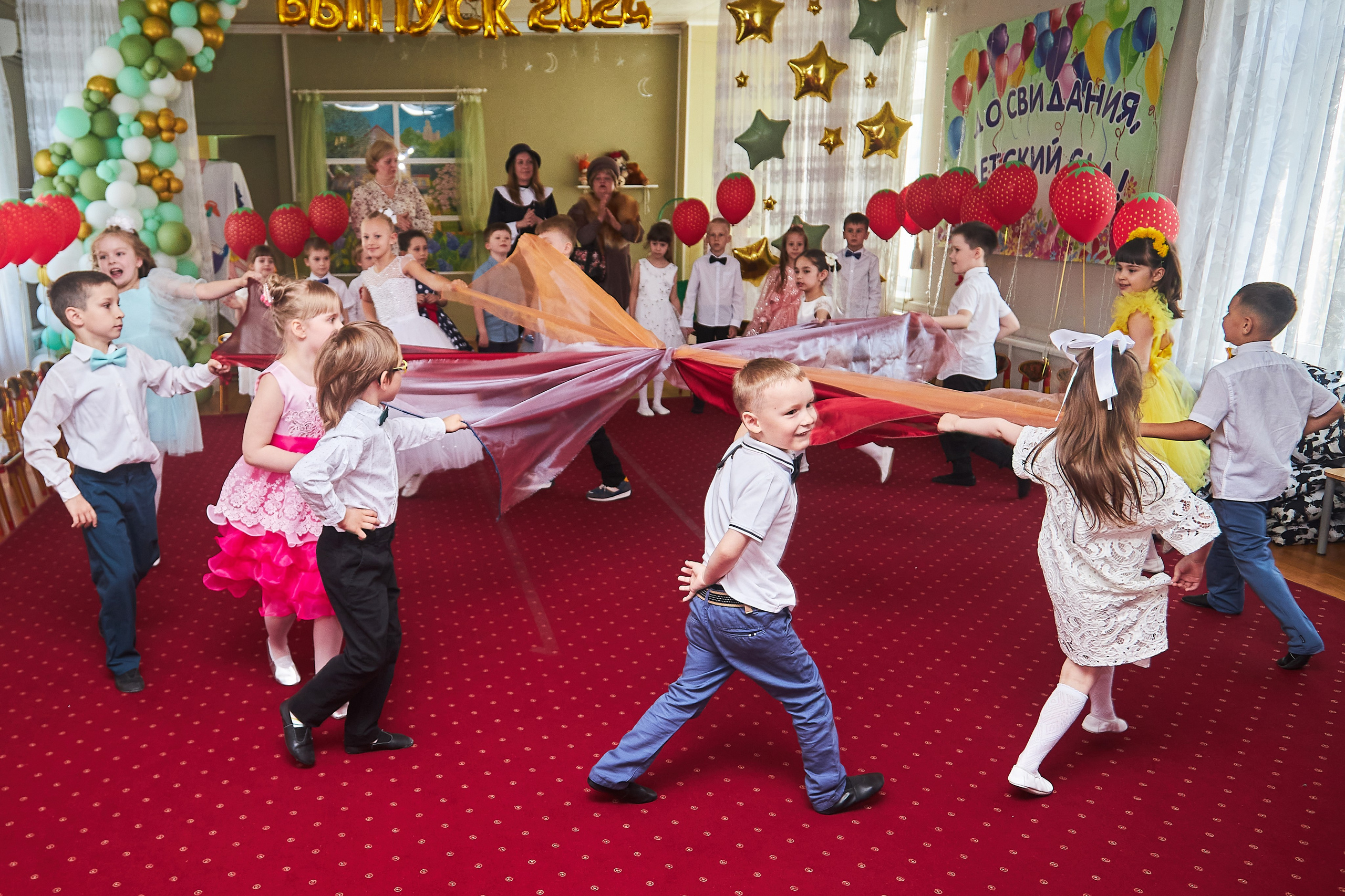 Выпускной детский сад. Детский, семейный и школьный фотограф в Москве Орехова Марина