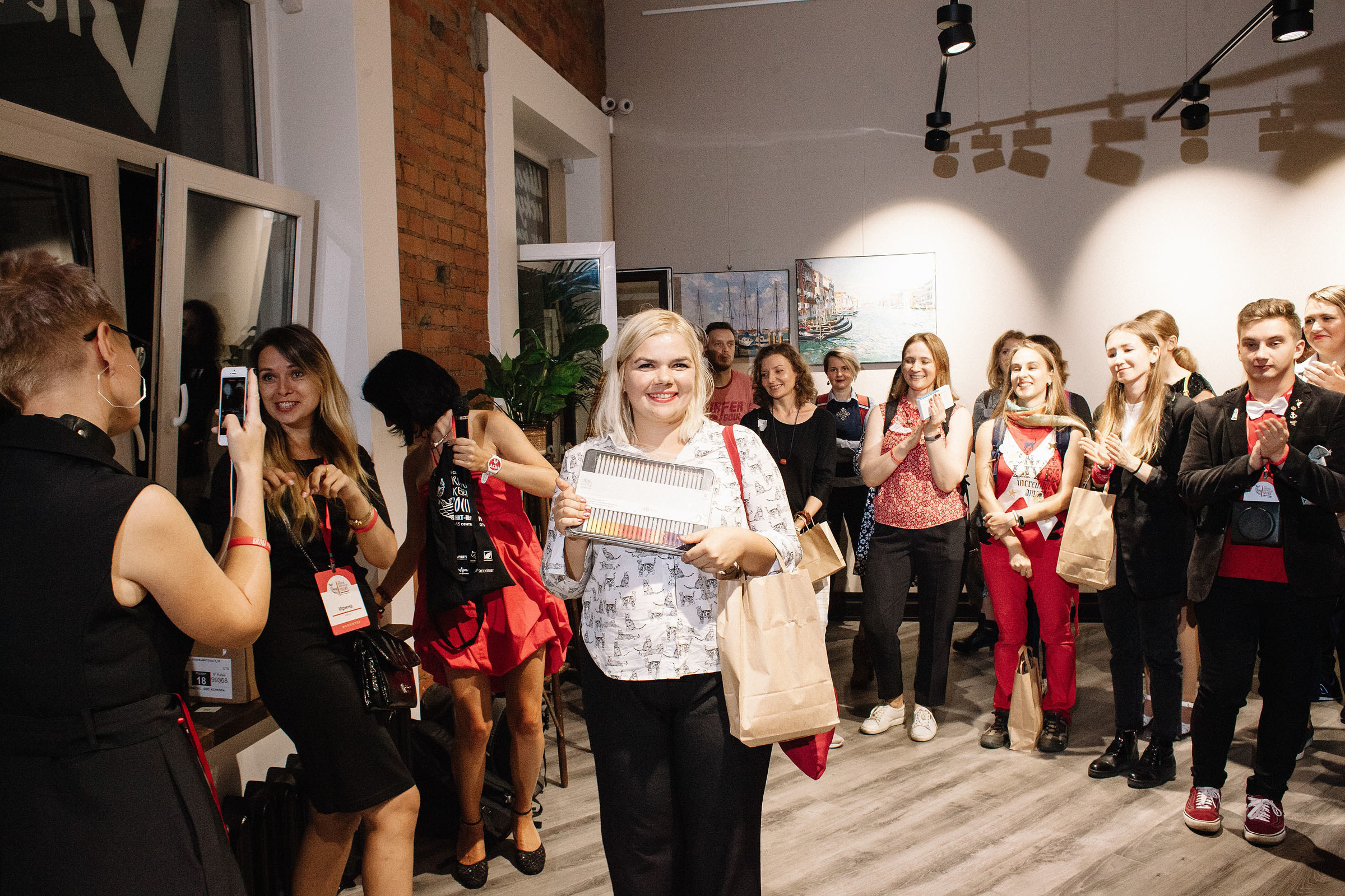 Первый слёт урбан скетчеров в Санкт-Петербурге  USKRussia 2019. Семейный и свадебный фотограф в Майкопе Михаил Мартиросян