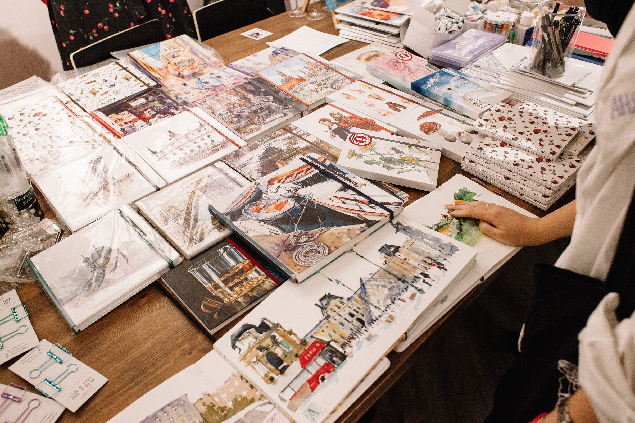 Первый слёт урбан скетчеров в Санкт-Петербурге  USKRussia 2019. Семейный и свадебный фотограф в Майкопе Михаил Мартиросян