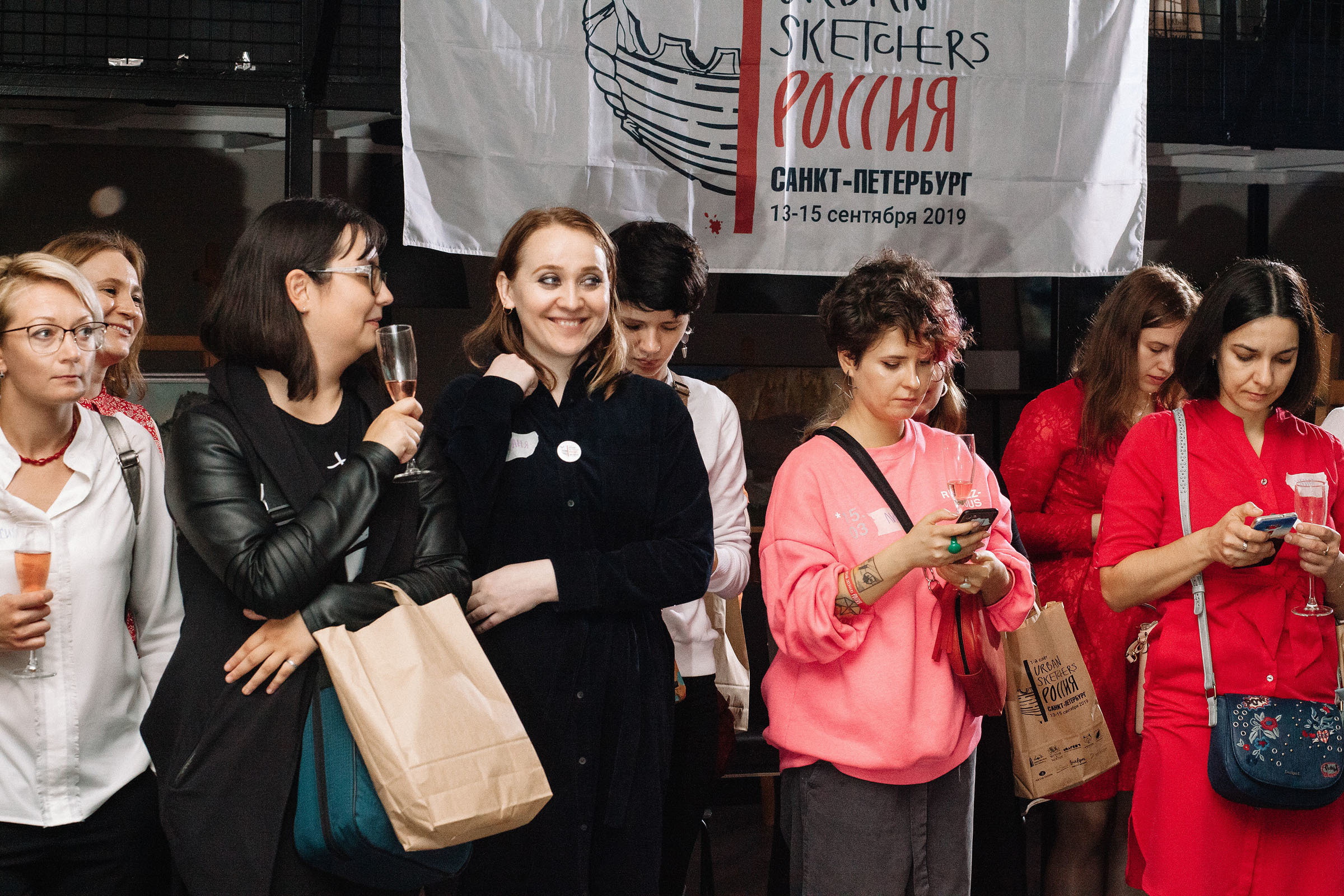 Первый слёт урбан скетчеров в Санкт-Петербурге  USKRussia 2019. Семейный и свадебный фотограф в Майкопе Михаил Мартиросян