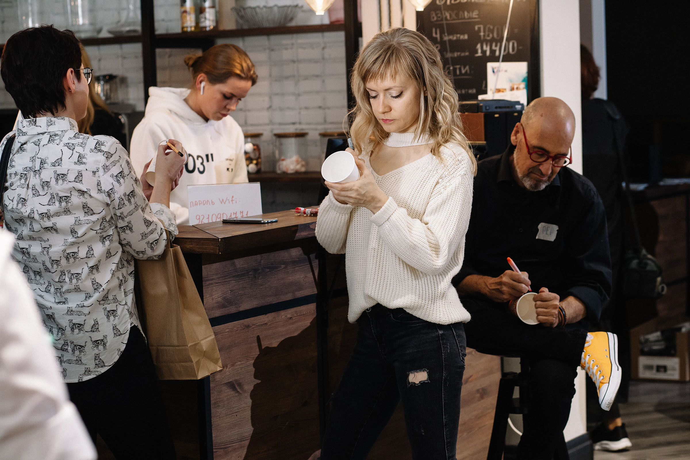 Первый слёт урбан скетчеров в Санкт-Петербурге  USKRussia 2019. Семейный и свадебный фотограф в Майкопе Михаил Мартиросян