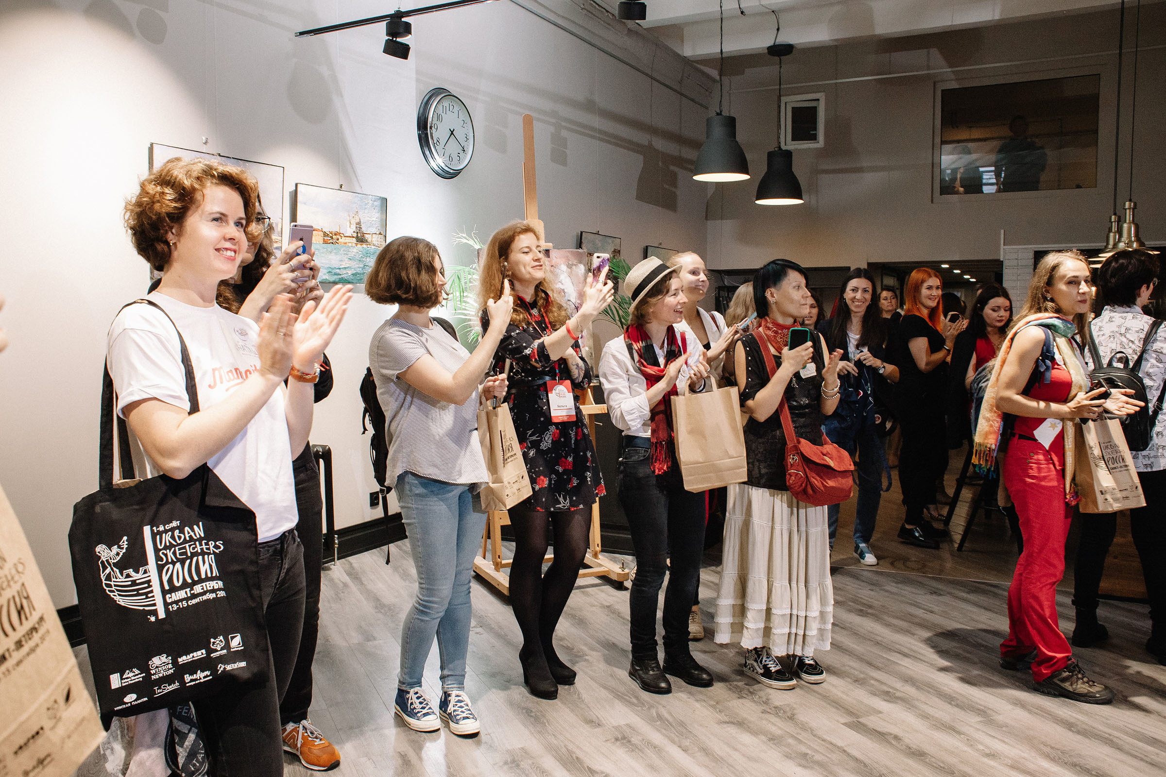 Первый слёт урбан скетчеров в Санкт-Петербурге  USKRussia 2019. Семейный и свадебный фотограф в Майкопе Михаил Мартиросян