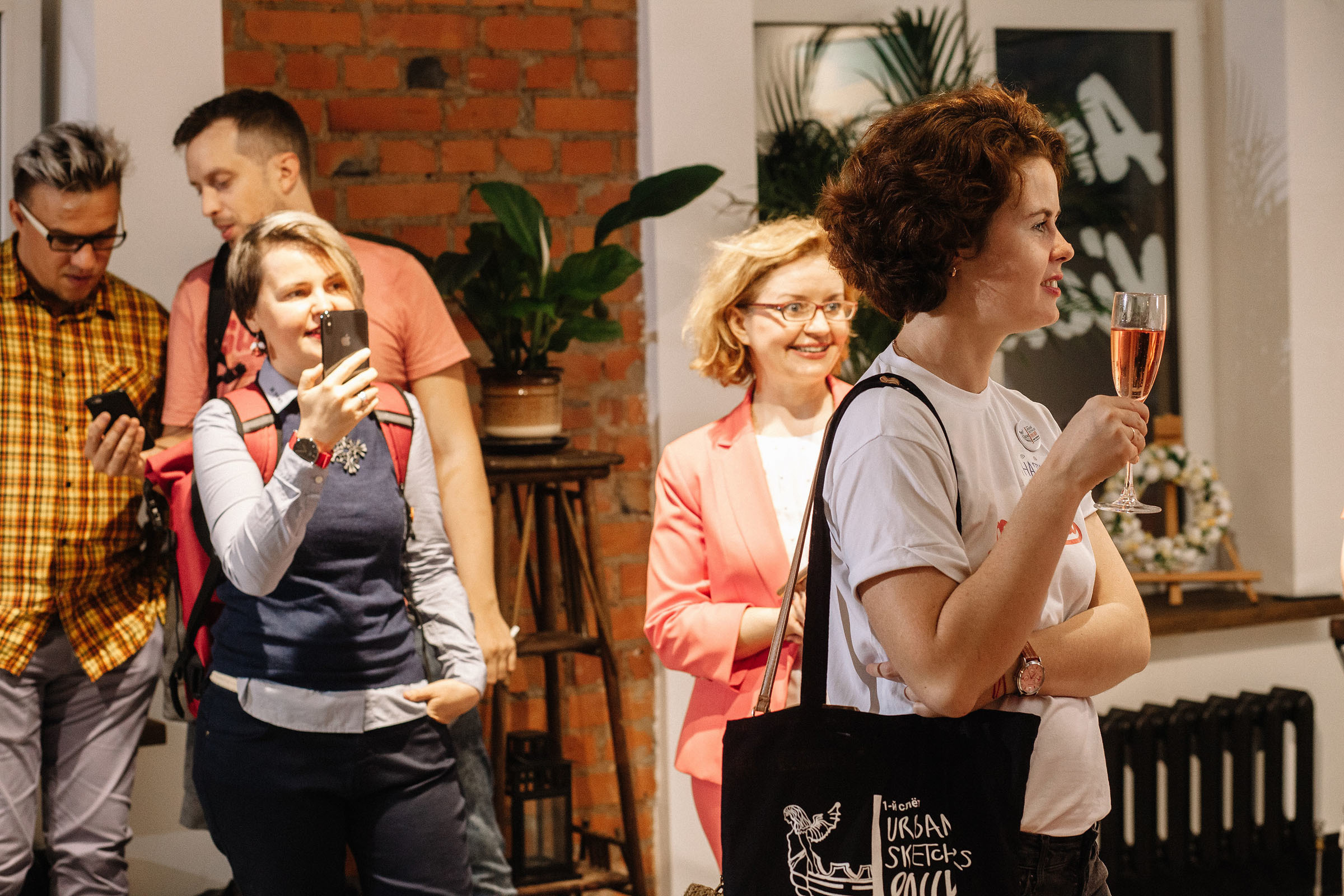 Первый слёт урбан скетчеров в Санкт-Петербурге  USKRussia 2019. Семейный и свадебный фотограф в Майкопе Михаил Мартиросян