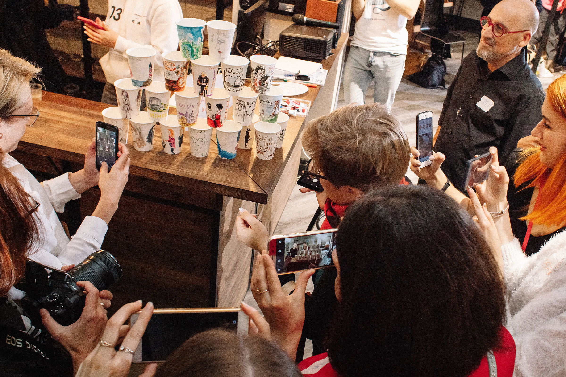 Первый слёт урбан скетчеров в Санкт-Петербурге  USKRussia 2019. Семейный и свадебный фотограф в Майкопе Михаил Мартиросян