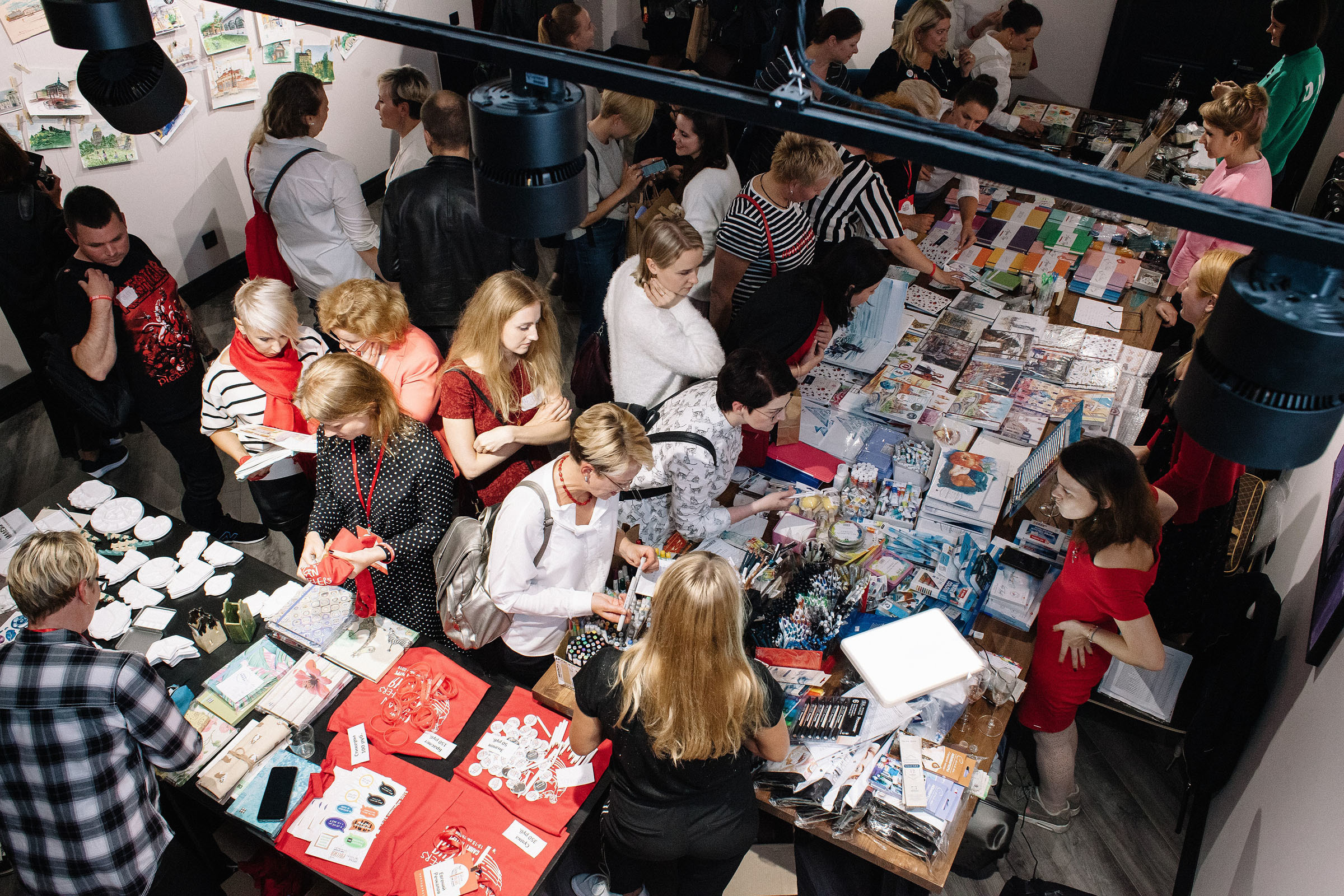 Первый слёт урбан скетчеров в Санкт-Петербурге  USKRussia 2019. Семейный и свадебный фотограф в Майкопе Михаил Мартиросян