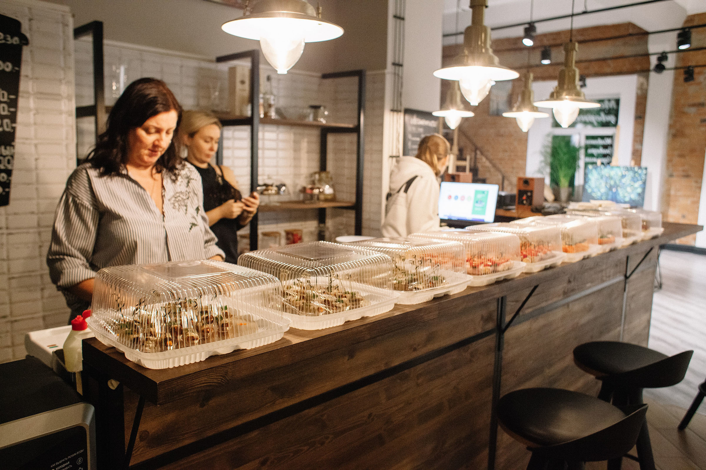 Первый слёт урбан скетчеров в Санкт-Петербурге  USKRussia 2019. Семейный и свадебный фотограф в Майкопе Михаил Мартиросян