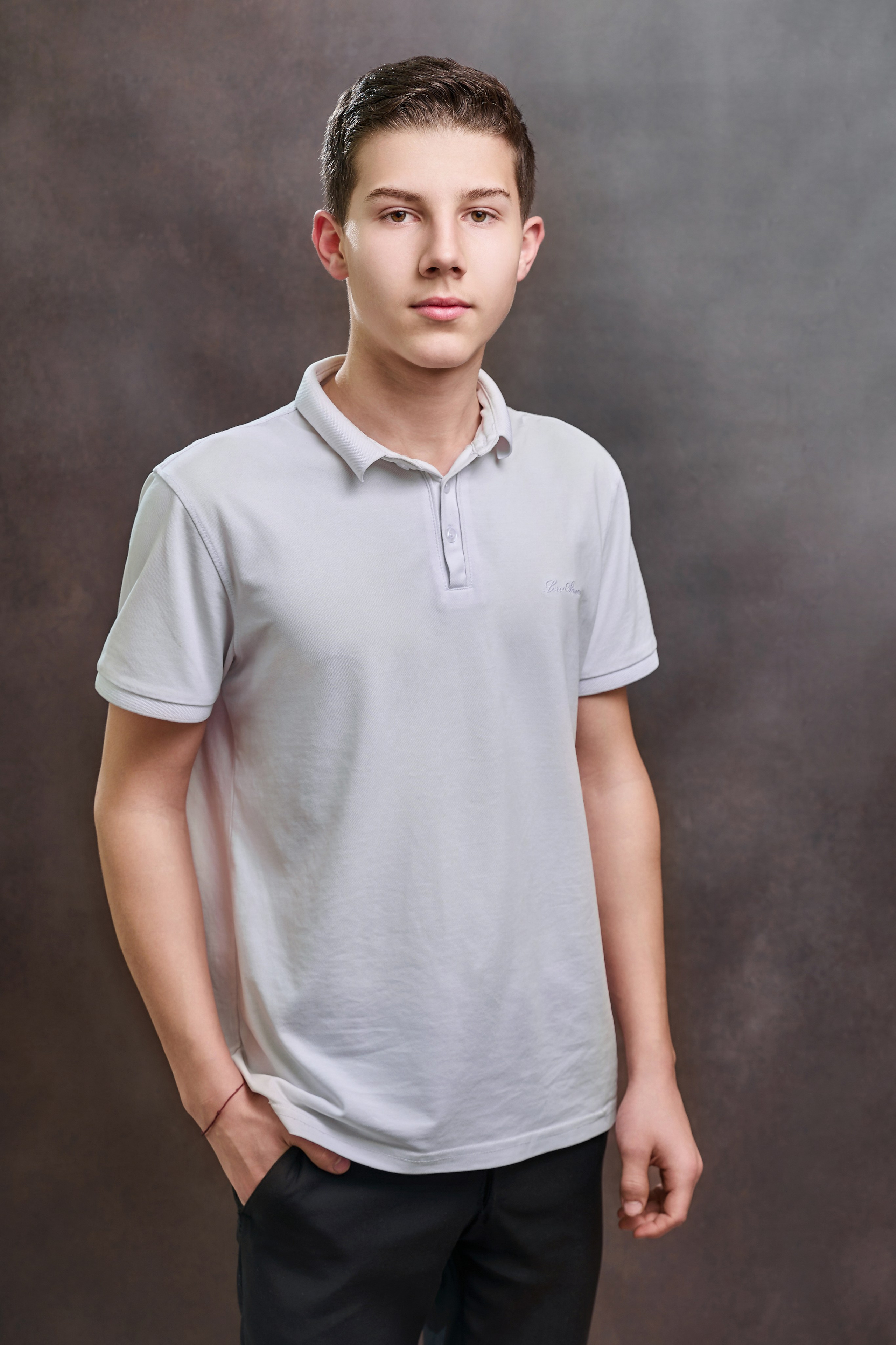 Фотосессия выпускников 9А класса СОШ 1. Школьный и семейный фотограф/видеограф в г. Курганинске