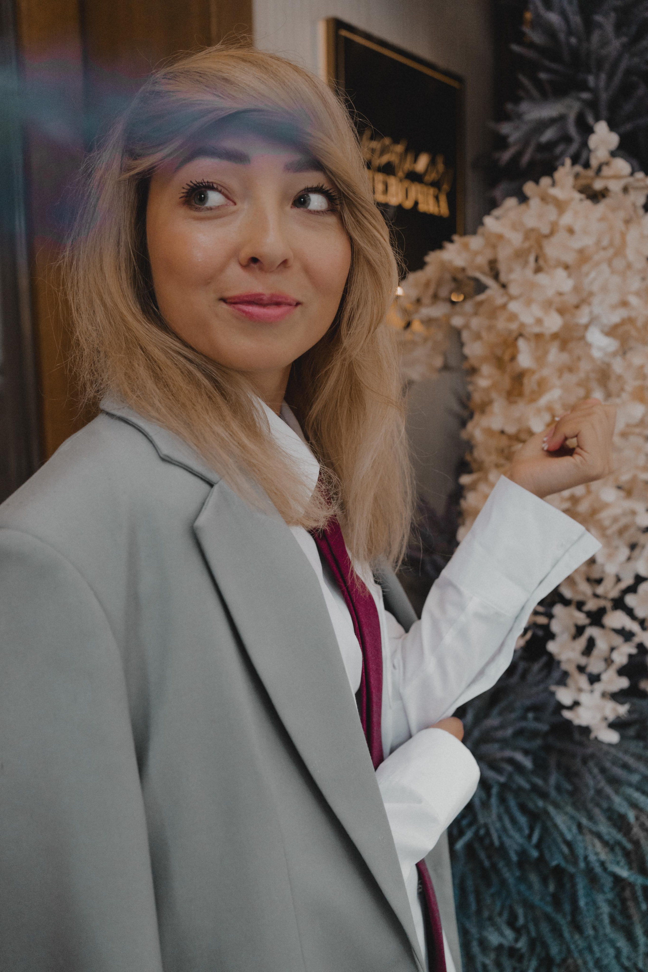 Хорошая девочка. ...........