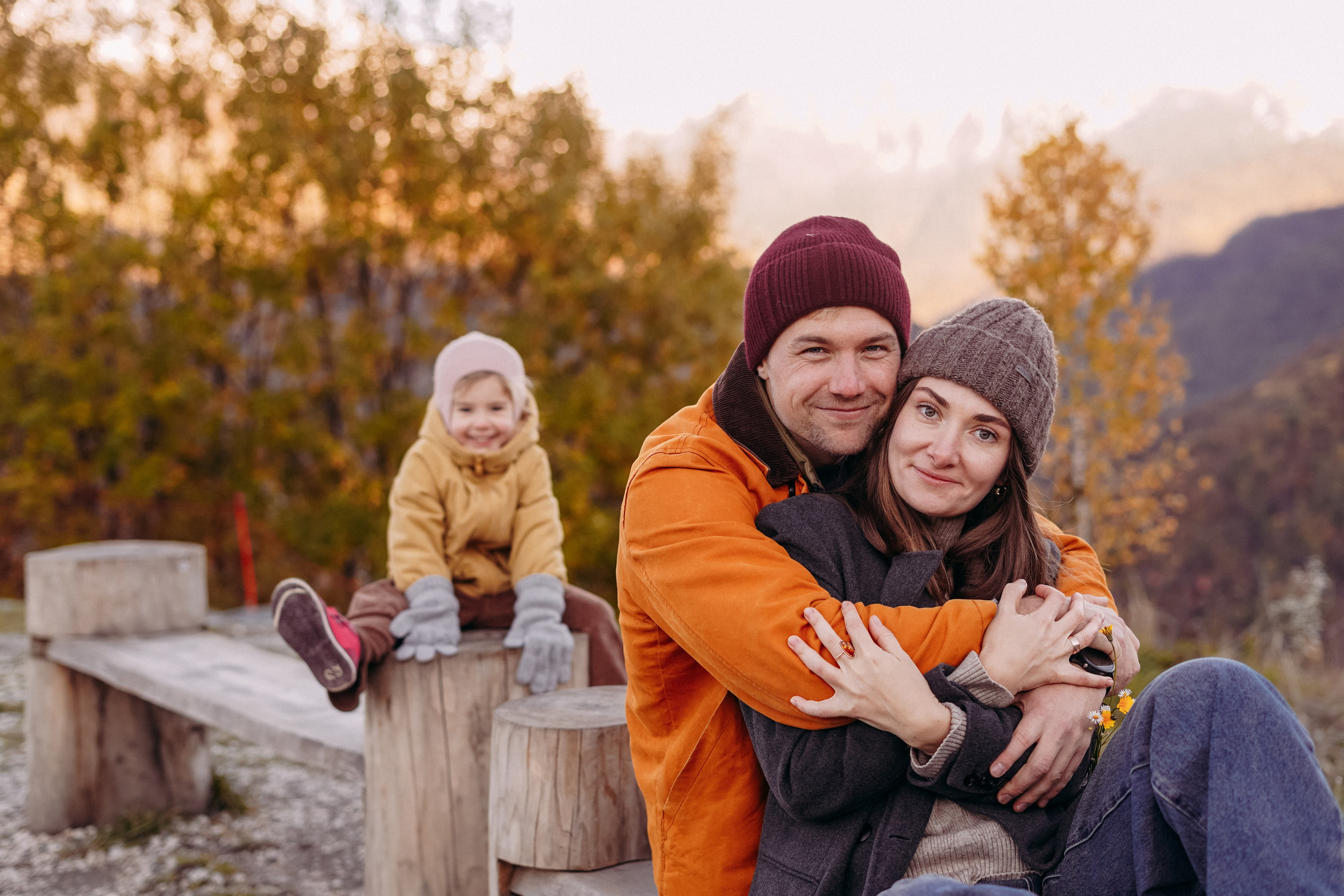 Алексей, Анна и Валентина в Горной Олимпийской деревне. Фотограф в Сочи и Абхазии | Фототуры | September Air