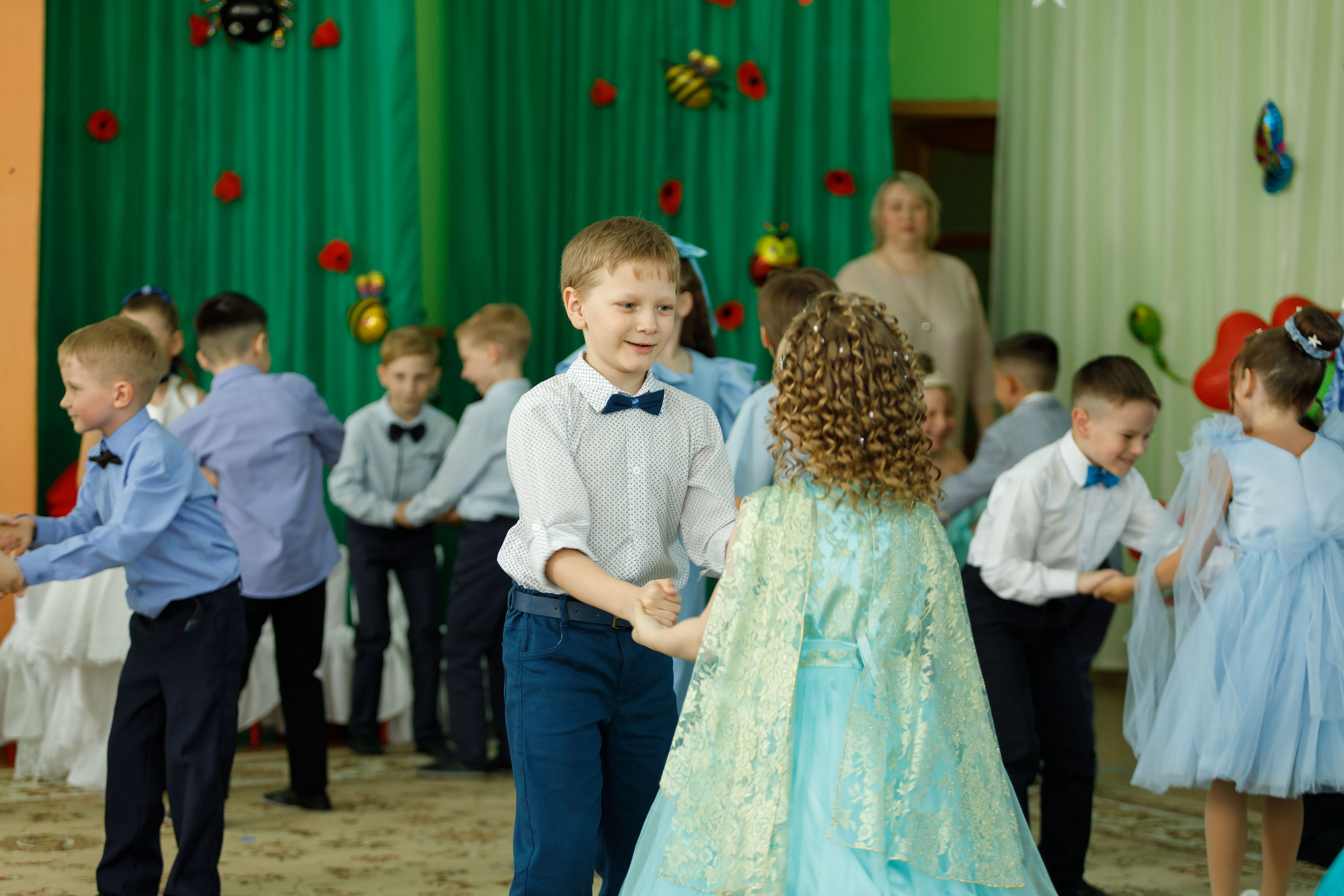 341 11 группа. Фотограф Анна Телекаева, выпускные альбомы, семейные и репортажные съемки в Омске