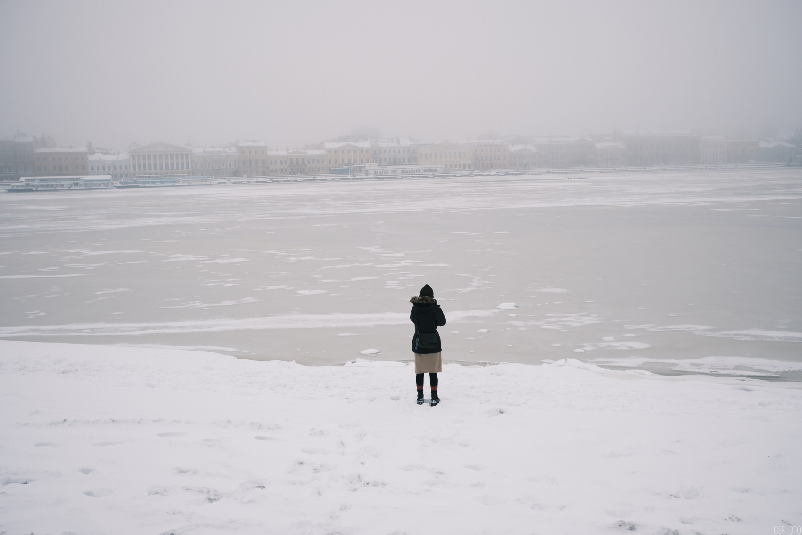 Снег и туман в Санкт-Петербурге. Фотографъ Сергѣевъ. Поймать мгновеніе