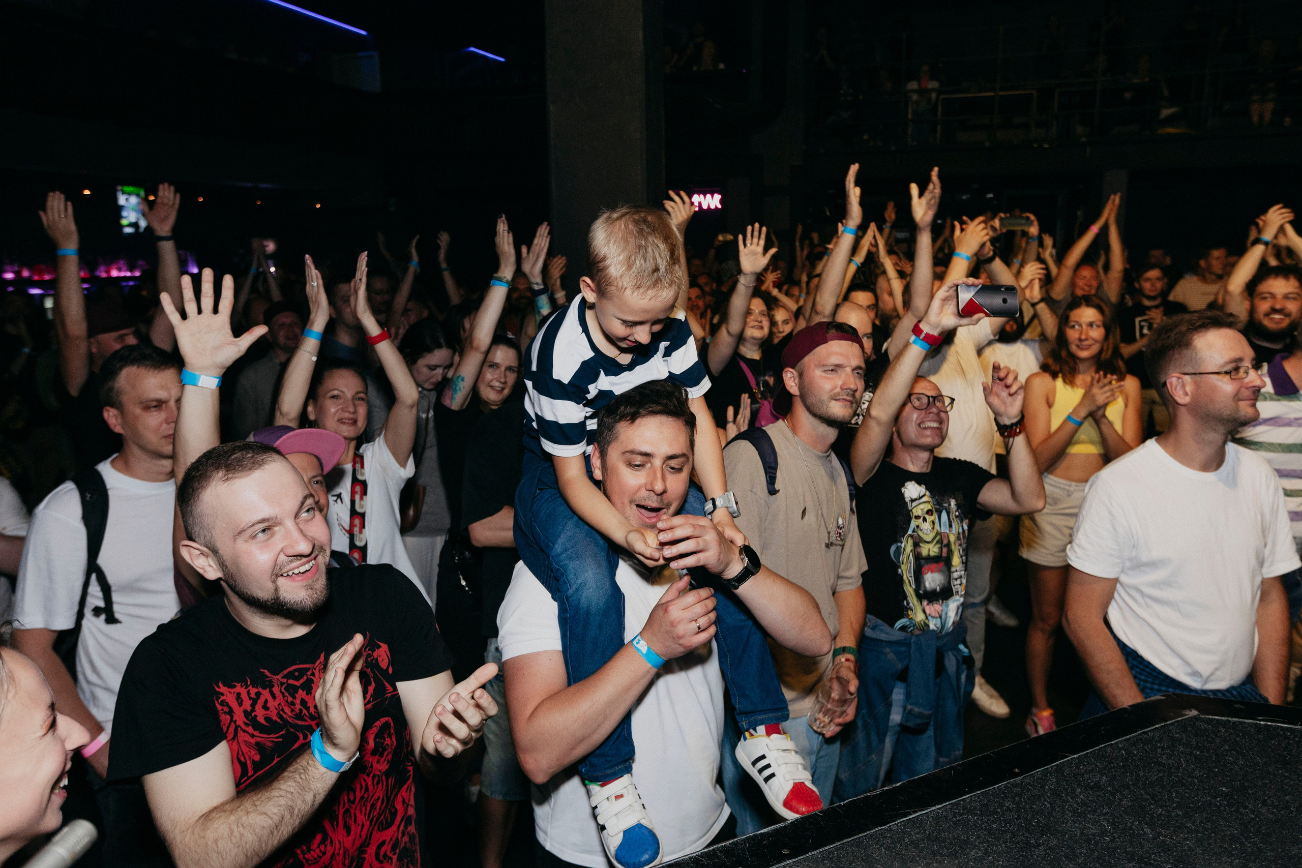 ТРИ ВТОРЫХ. Stanislav Baryshev — People. Emotions. Atmosphere