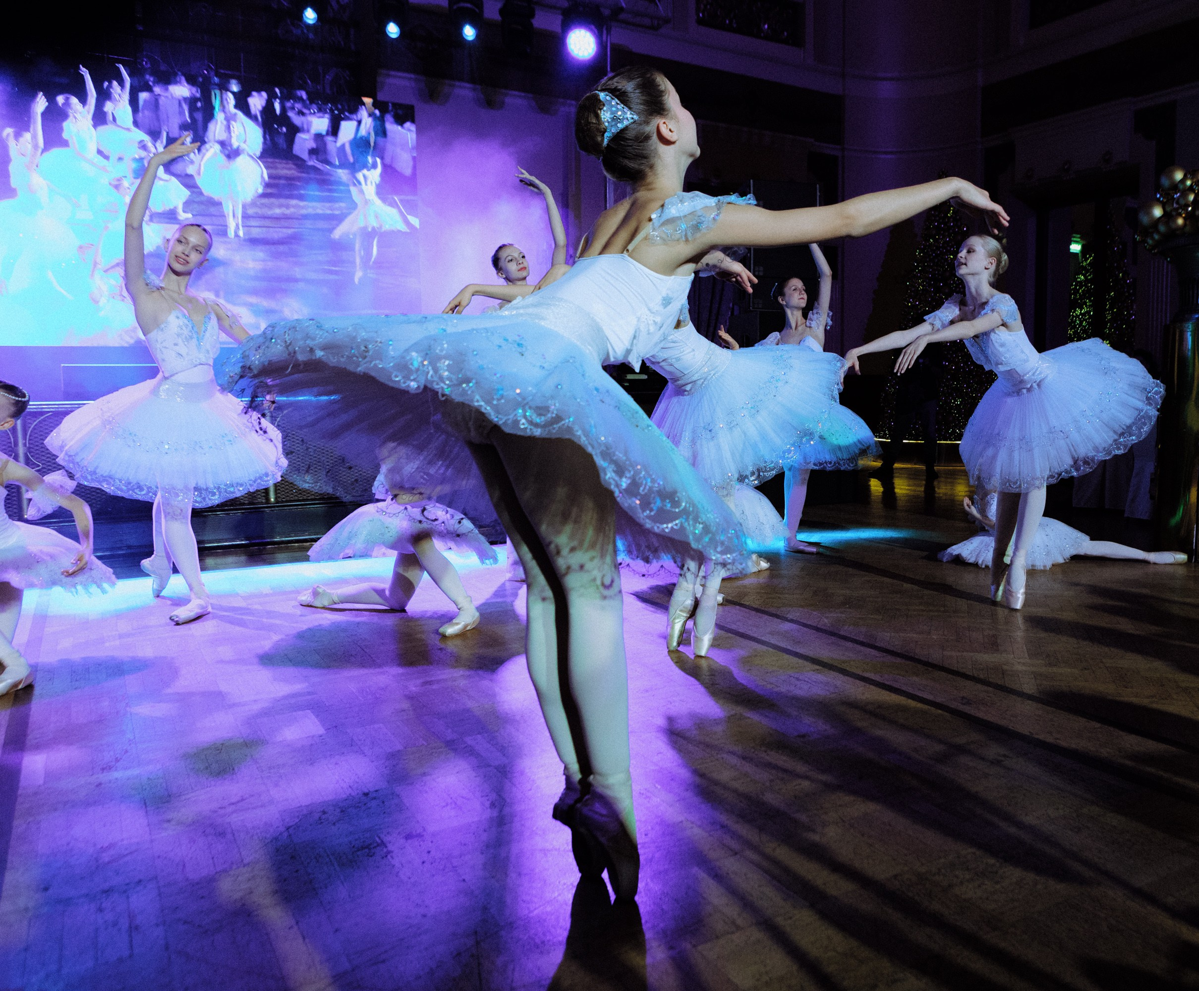 Новогодний балл "Истинные ценности" в Метрополе 2024.