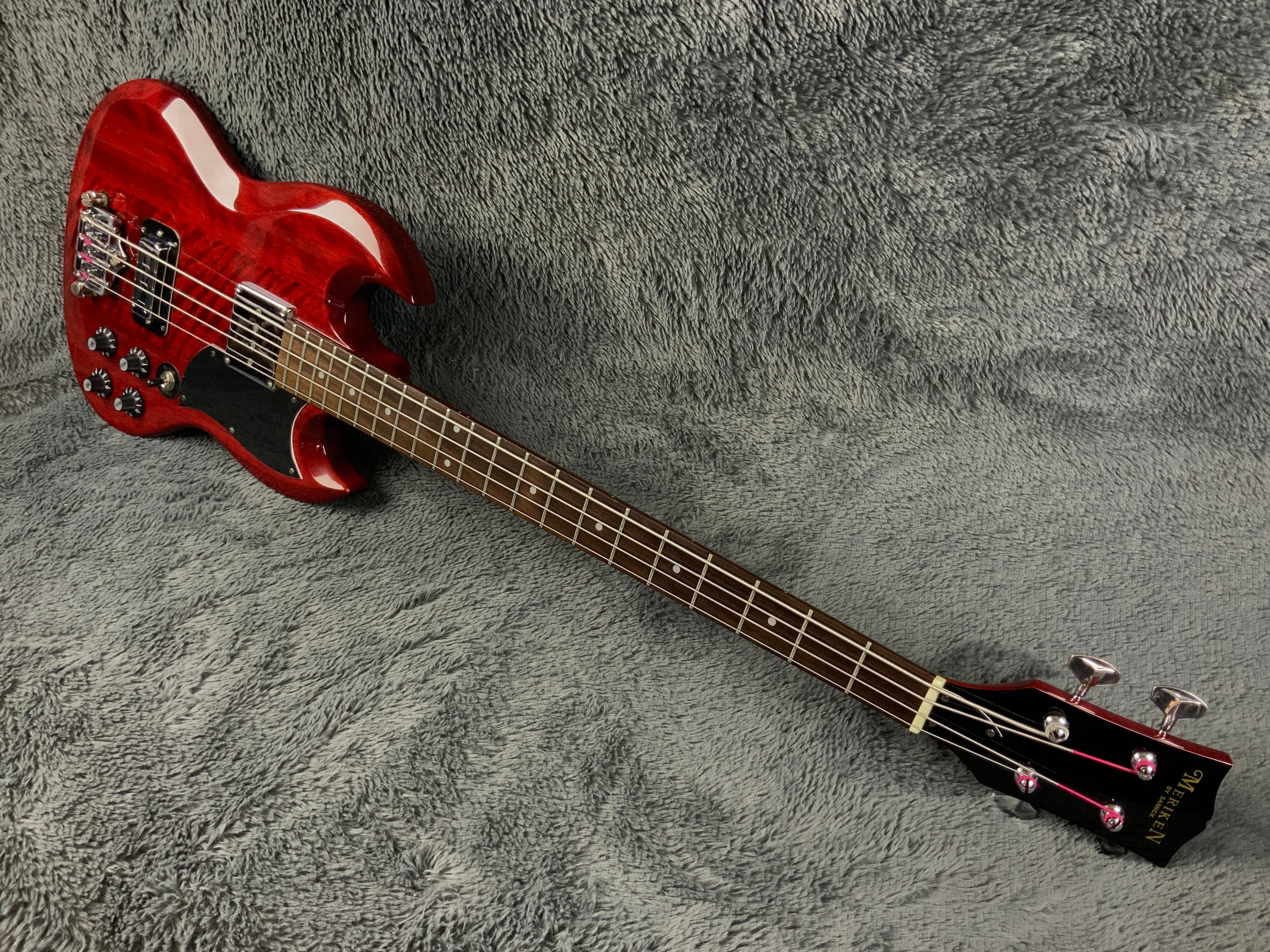 Meriken SG Bass Samick SG Bass Gibson EB-3 Greco SG Tokai SG