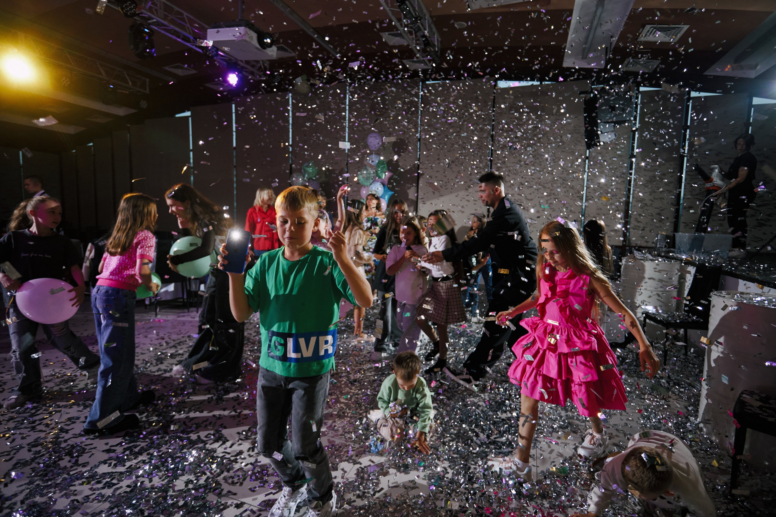 Play Party. Юрий Ахмедов