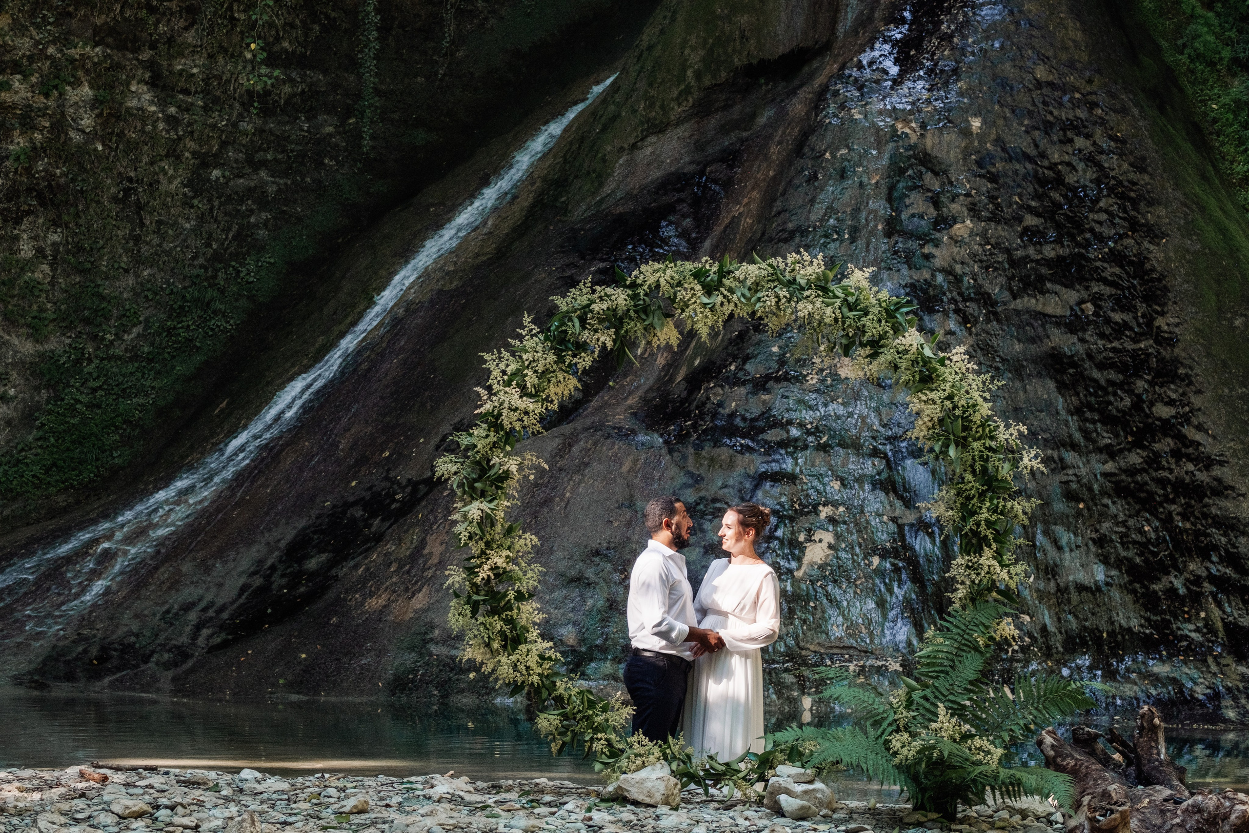 Свадьба на водопаде. Свадьба в Абхазии|Фотограф в Абхазии