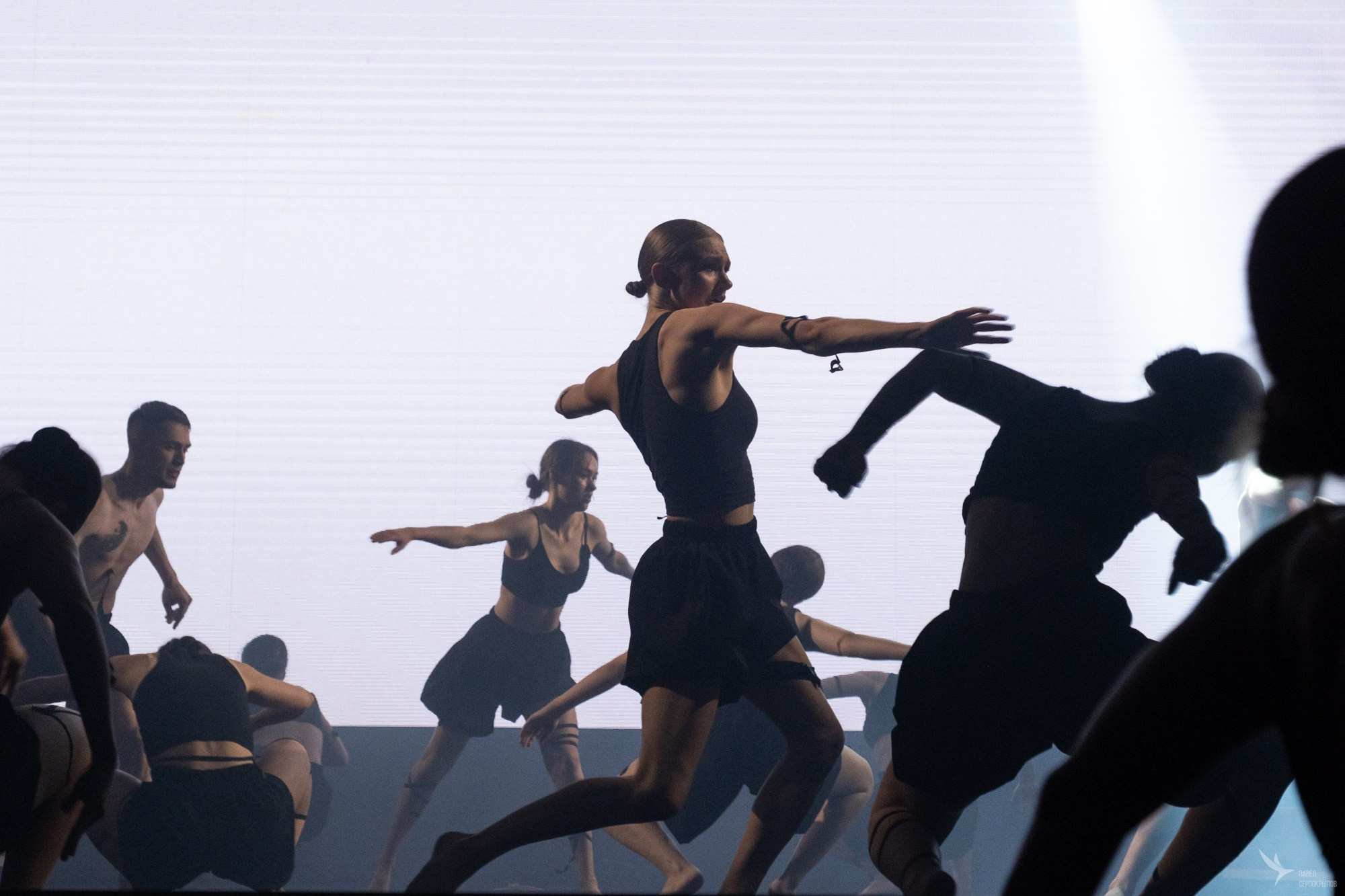 Пластический спектакль команды СЕВЕР «Голос ветра. Молчание мрамора». Репортажный фотограф в Казани Павел Серпокрылов