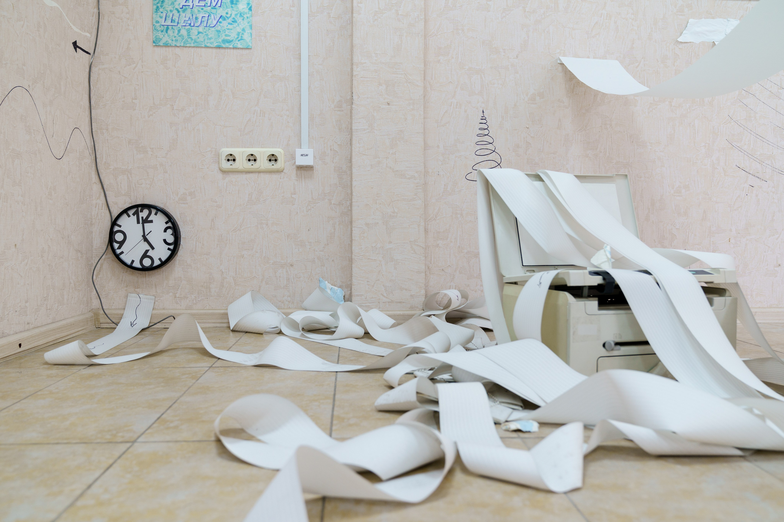 Выставка «Маленький человек» в Нижнем Новгороде. Elena Anosova is an award-winning visual artist