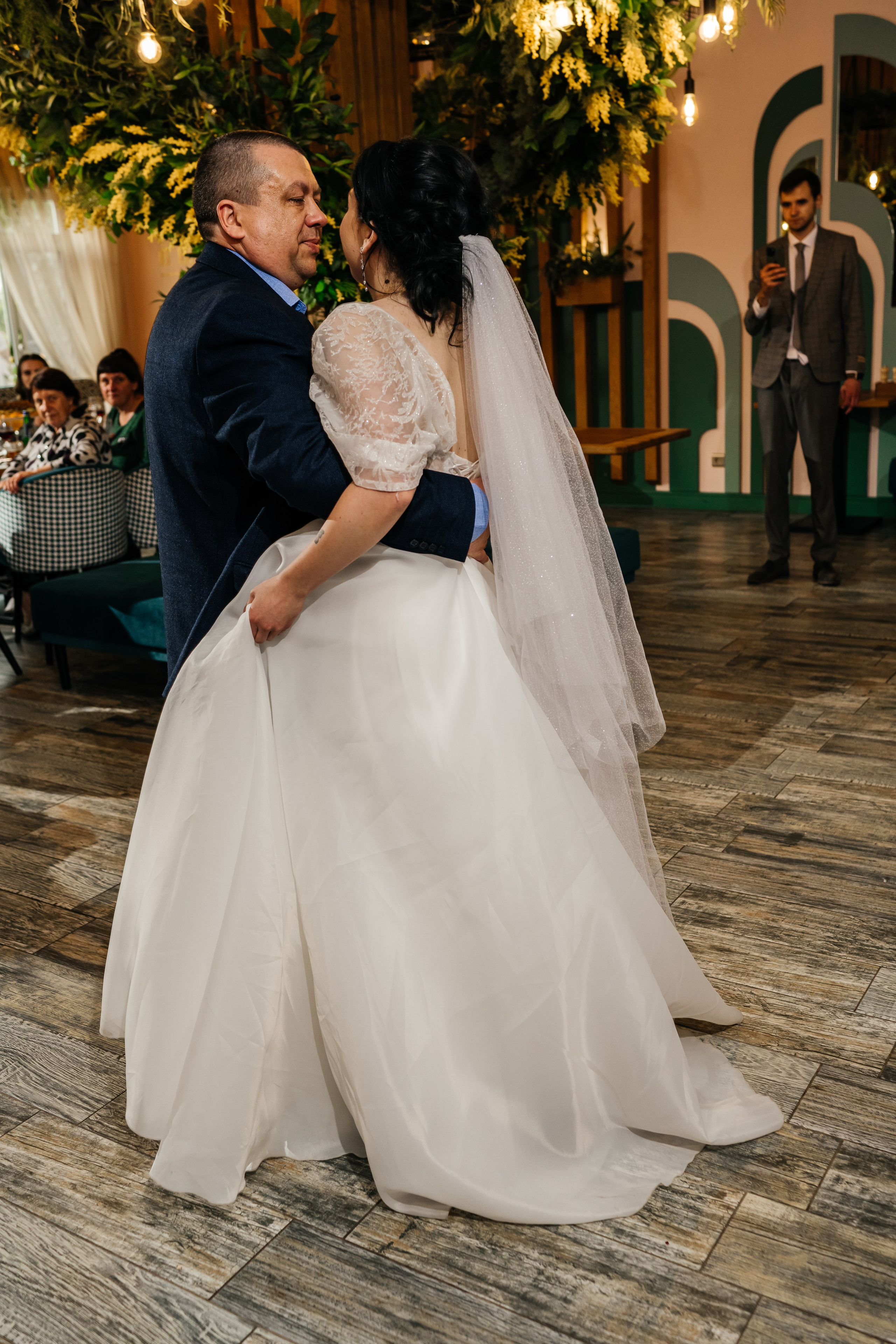 Вика и Артём. 24.04.2025. Фотограф в Каменске-Шахтинском Ольга Сагал