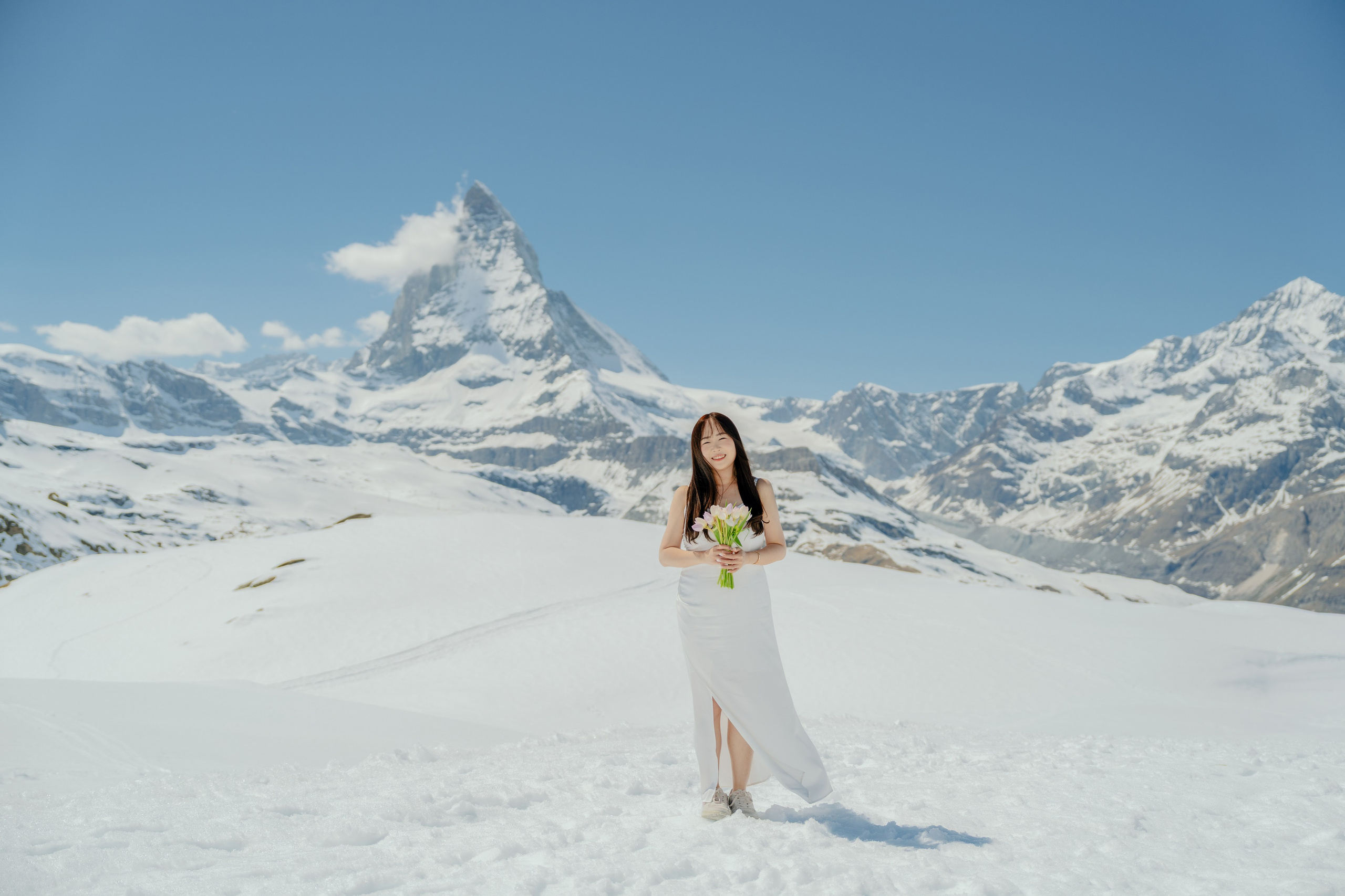 Wedding Photography elopement in Switzerland Europe. Professional Wedding Photographer Geneva & Romande Switzerland | Tanya Creator