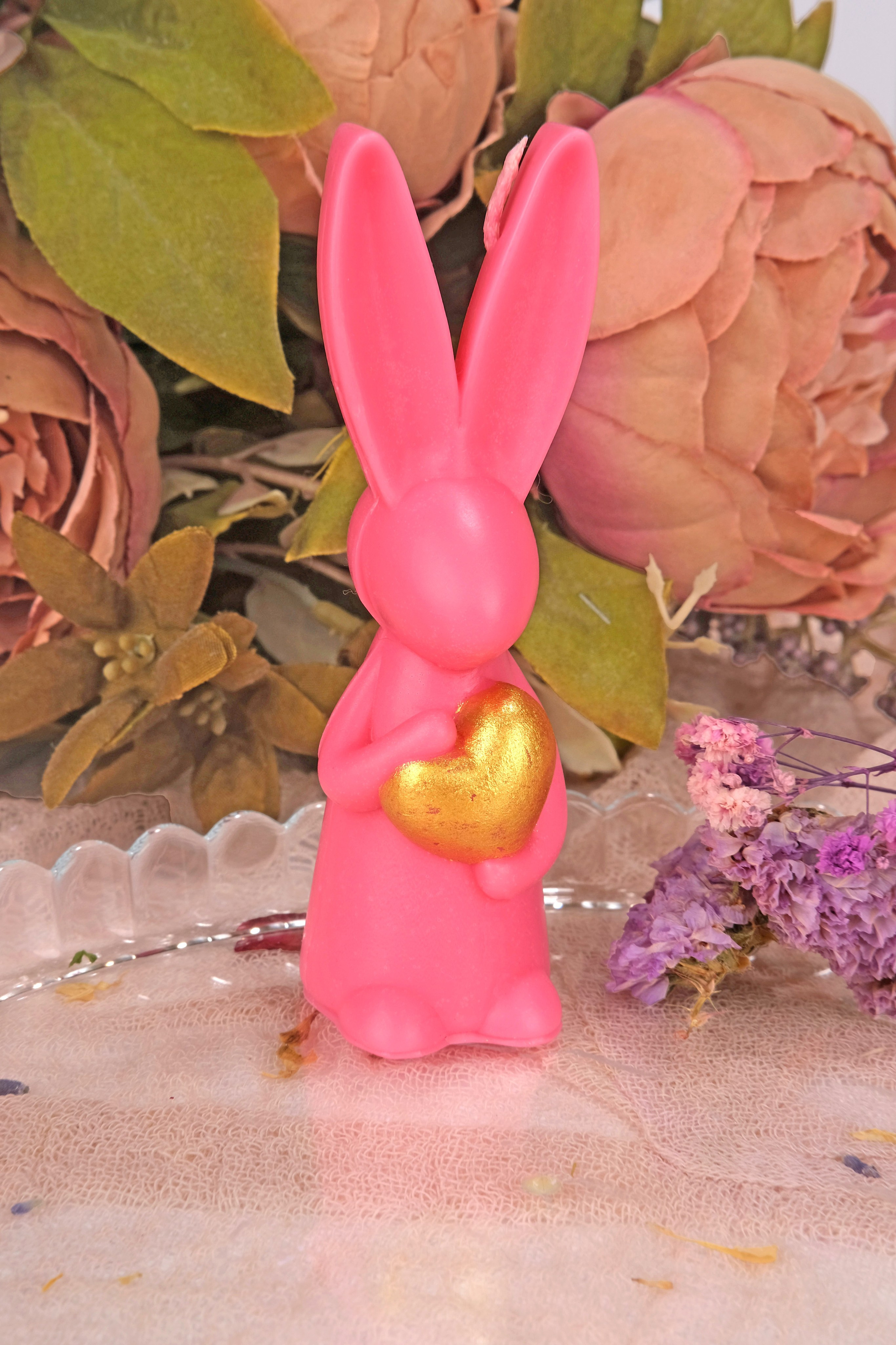 Свеча розовый зайчик с сердцем