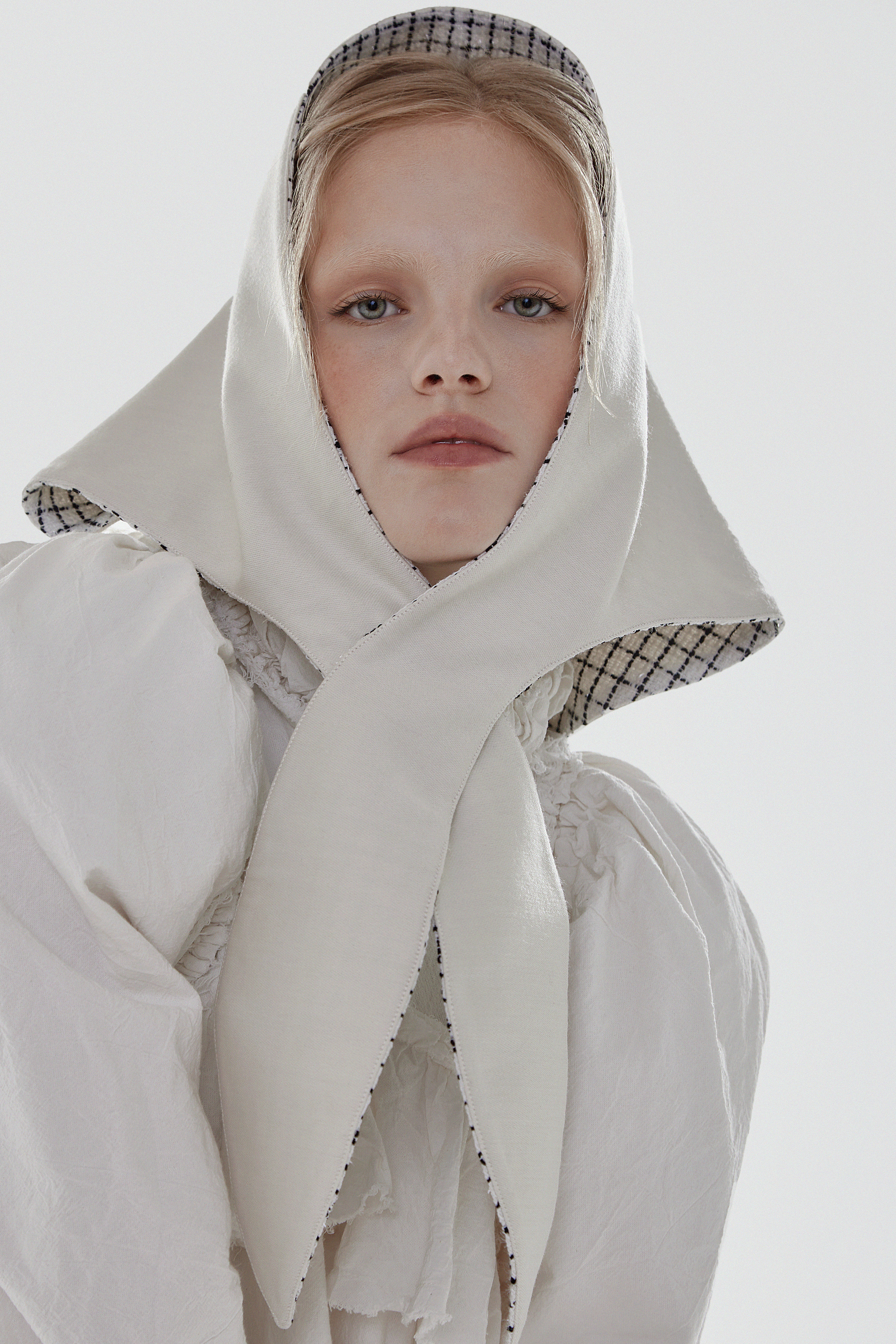 Sasha Gaponovich campaign. Maria Poleshchuk, commercial photographer in Sydney