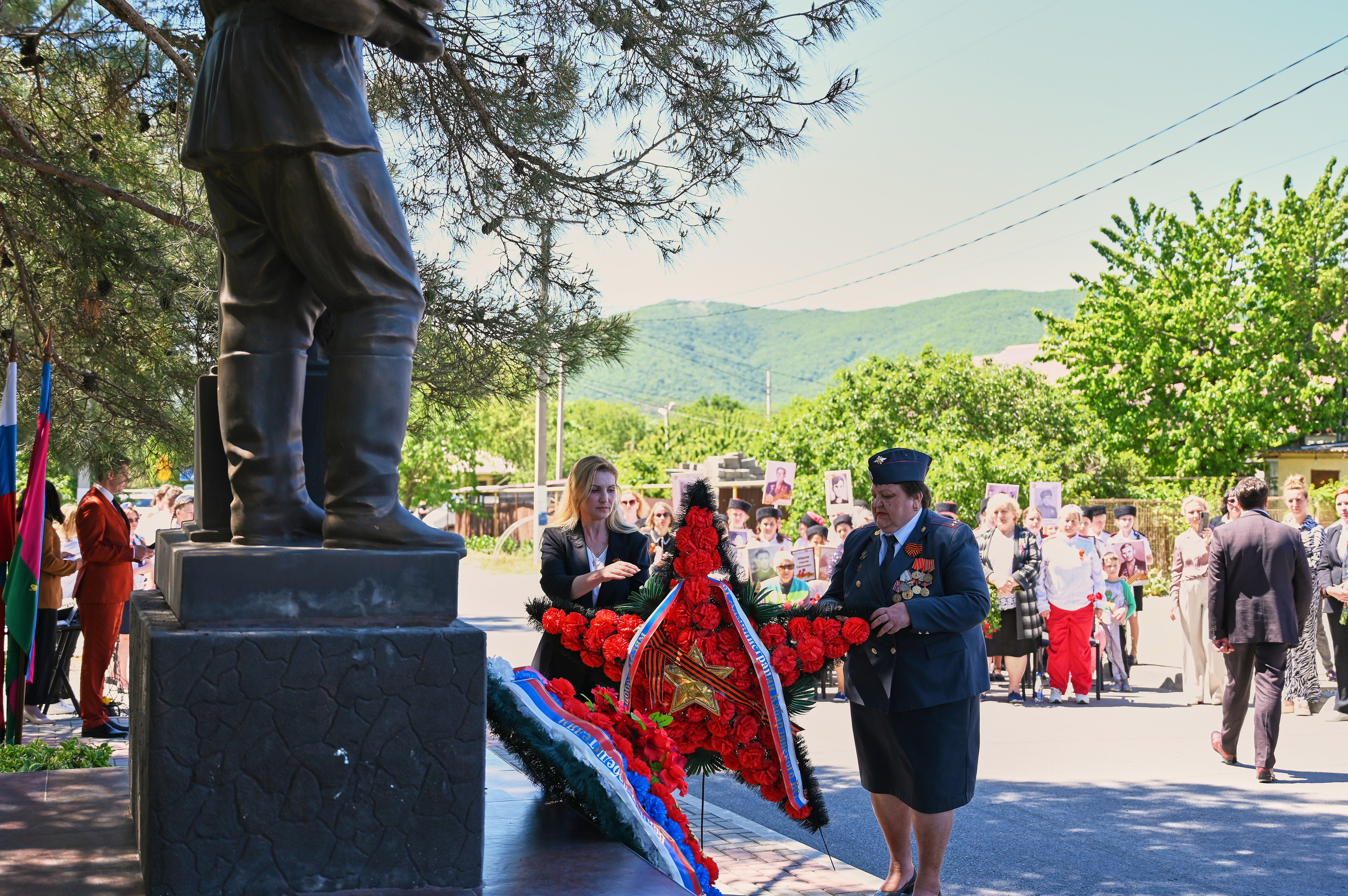 Митинг в с. Виноградное. Жизнь курорта Кабардинка в фотографиях