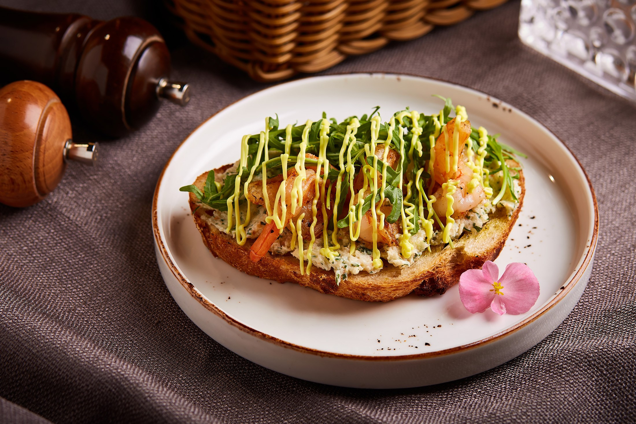 Фуд съемка для доставки Novopomodoro. Фотоагентство Объектив — Профессиональная фотосъемка b2b в Перми